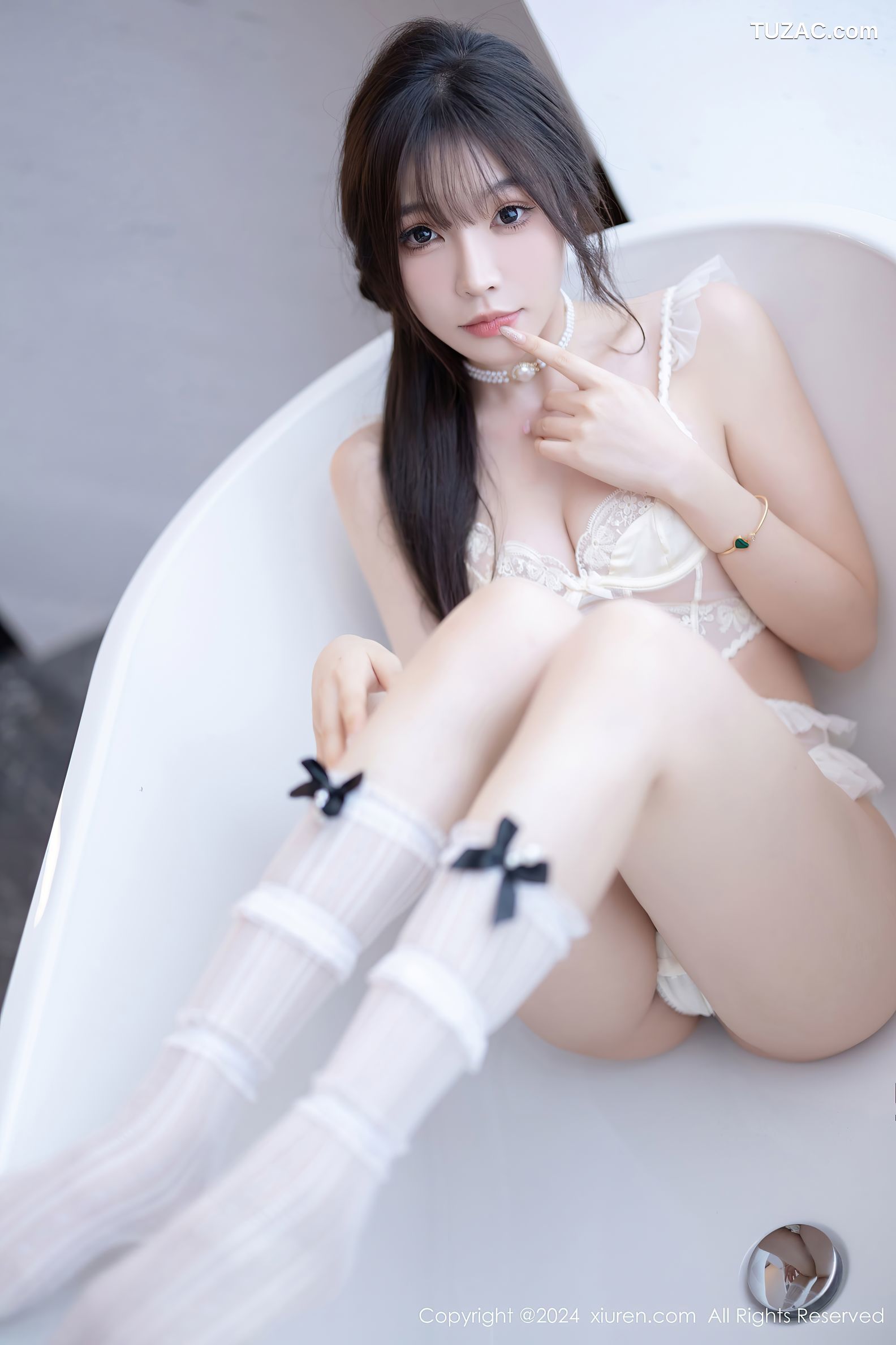 XiuRen秀人网-9101-徐莉芝Booty-白色连衣短裙白蕾丝内衣-2024.09.02