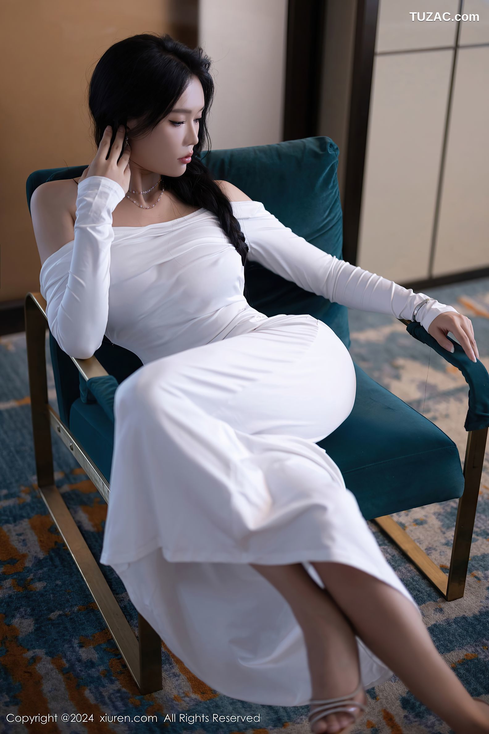 XiuRen秀人网-9115-娜比-白色紧身长裙-黑色情趣内衣黑丝-2024.09.05