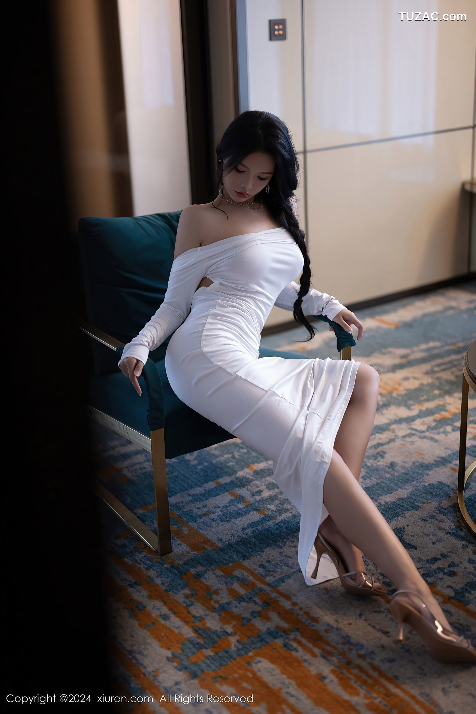 XiuRen秀人网-9115-娜比-白色紧身长裙-黑色情趣内衣黑丝-2024.09.05