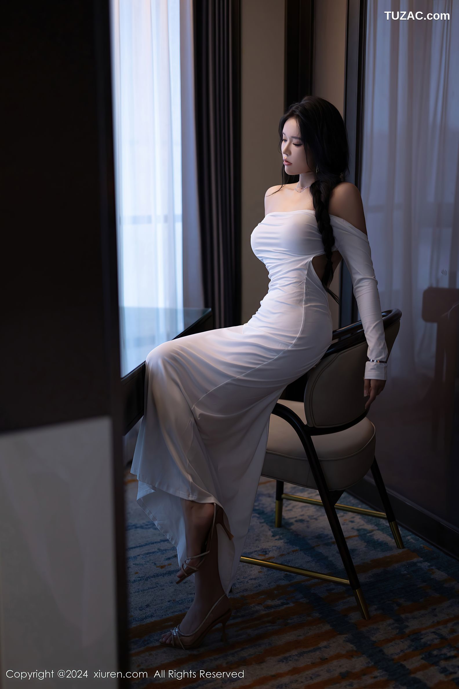 XiuRen秀人网-9115-娜比-白色紧身长裙-黑色情趣内衣黑丝-2024.09.05