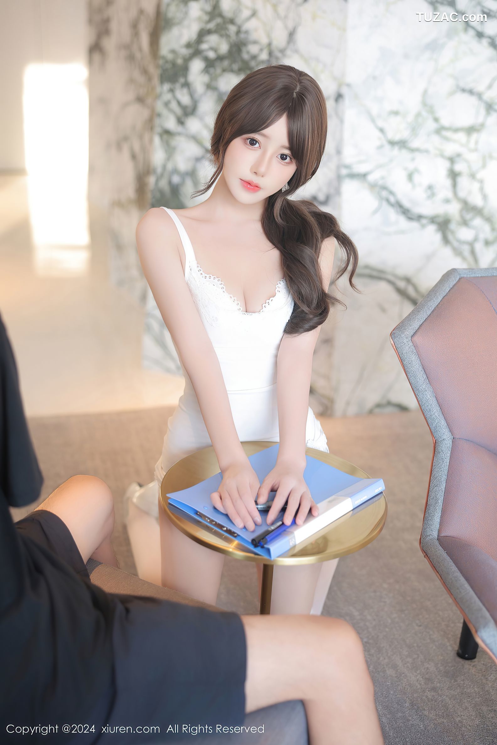 XiuRen秀人网-9121-桃妖天-性感白丝萝莉爆乳-2024.09.06