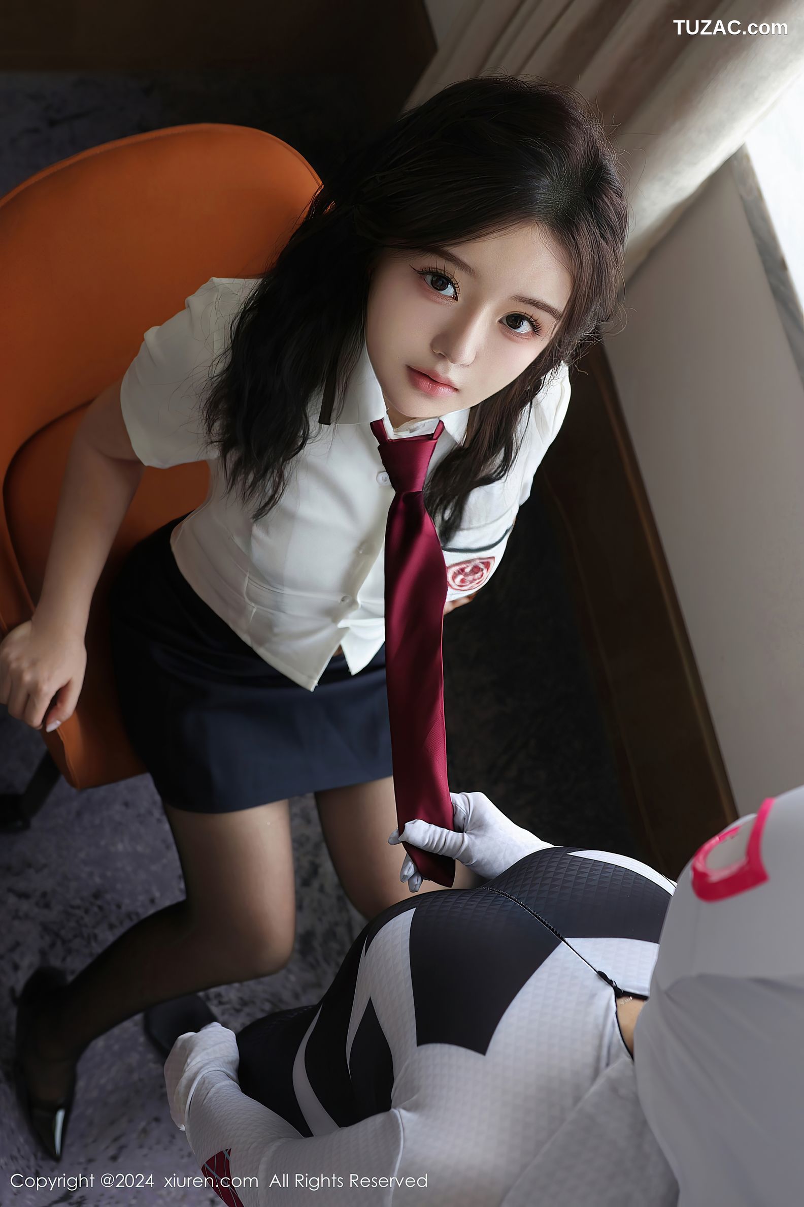 XiuRen秀人网-9122-小薯条nienie-蜘蛛女和校服萝莉姐妹花剧情白衬衫黑短裙黑丝黑情趣内衣-2024.09.06