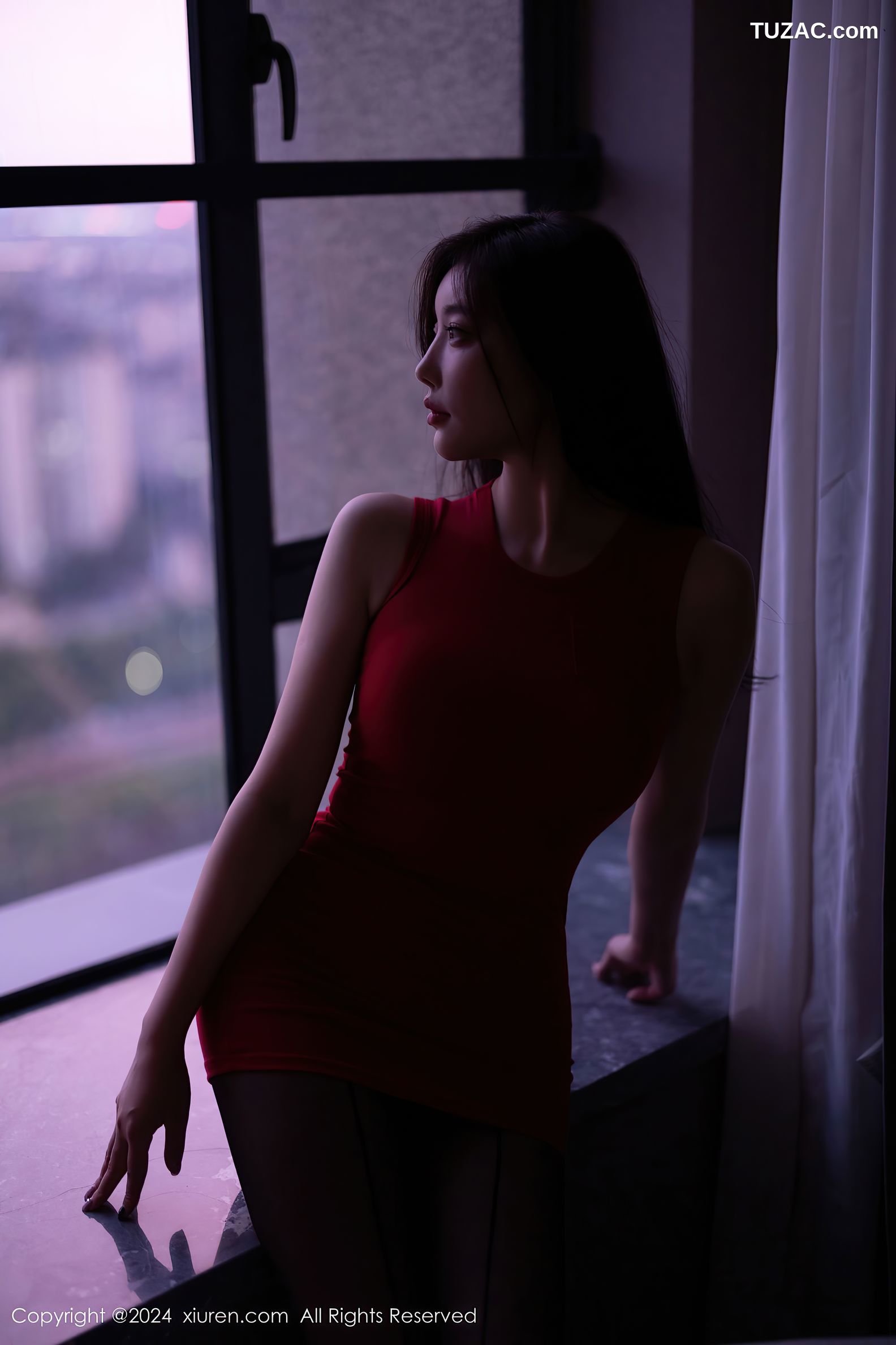 XiuRen秀人网-9123-杨晨晨Yome-红色连衣短裙黑丝红色情趣内衣-2024.09.06