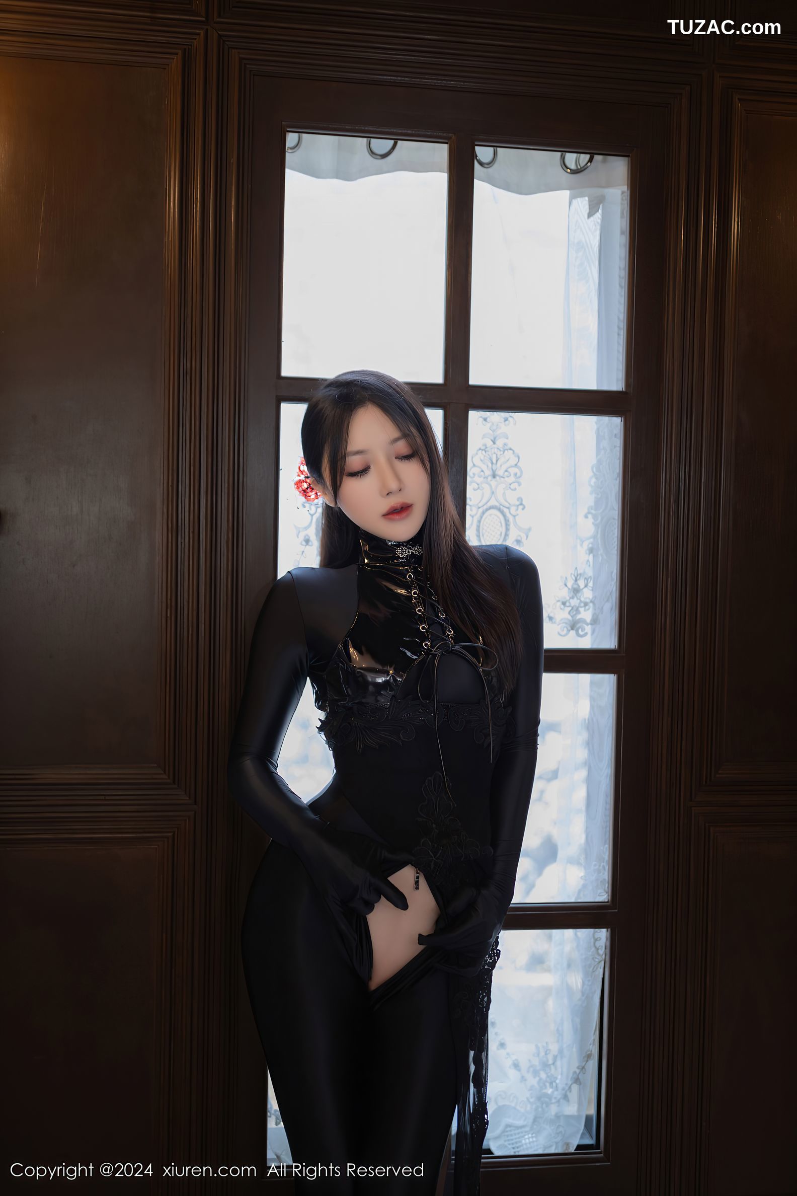 XiuRen秀人网-9125-鱼子酱Fish-韩国旅拍-黑色情趣连体衣-2024.09.06