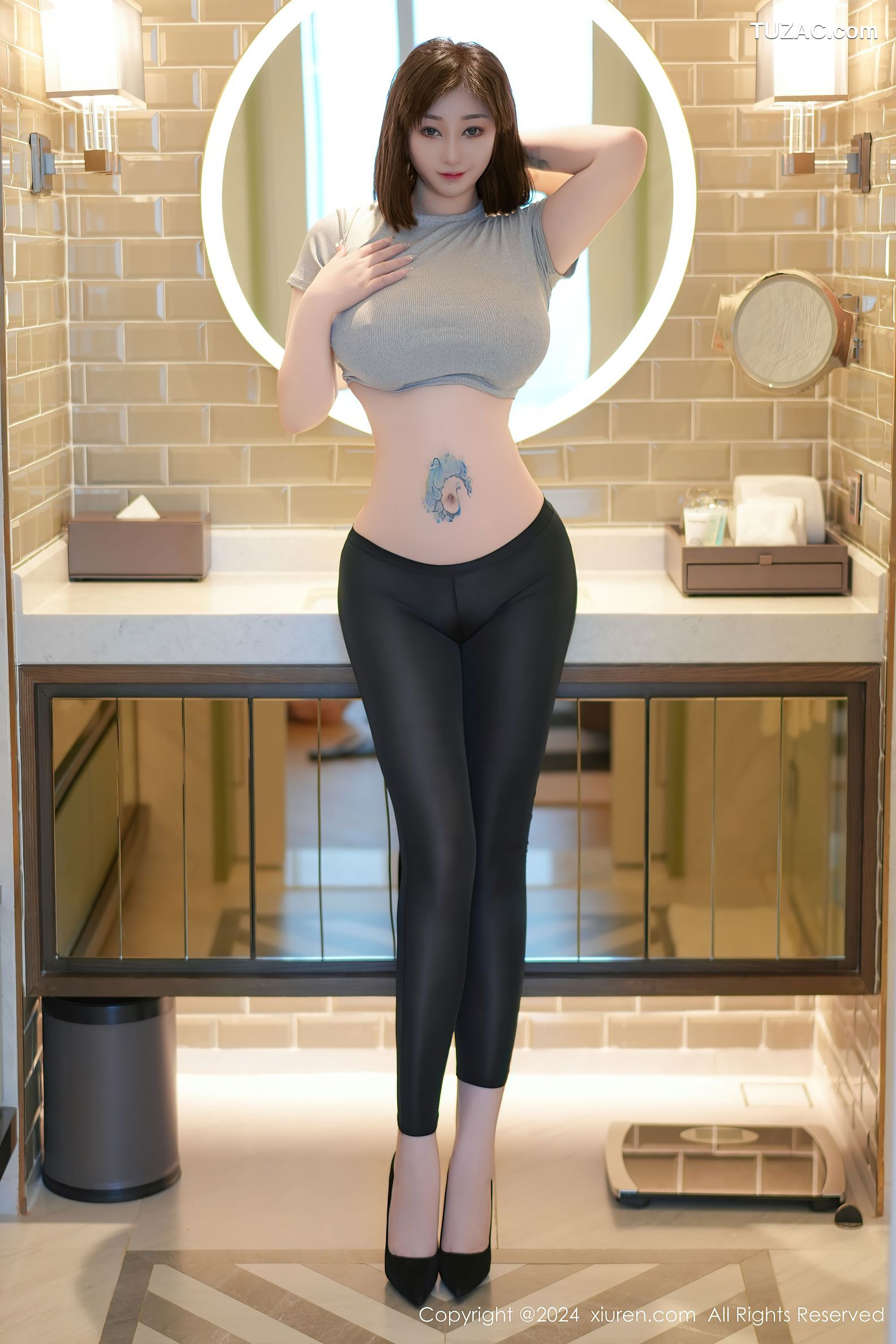 XiuRen秀人网-9153-妲己_Toxic-灰色T恤黑色紧身裤-2024.09.13