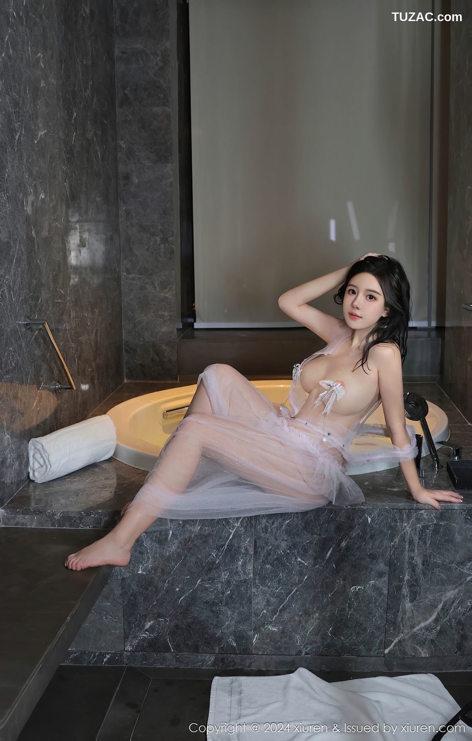 XiuRen秀人网-9164-小薯条nienie-萝莉户外诱惑-白纱透视情趣服-2024.09.14