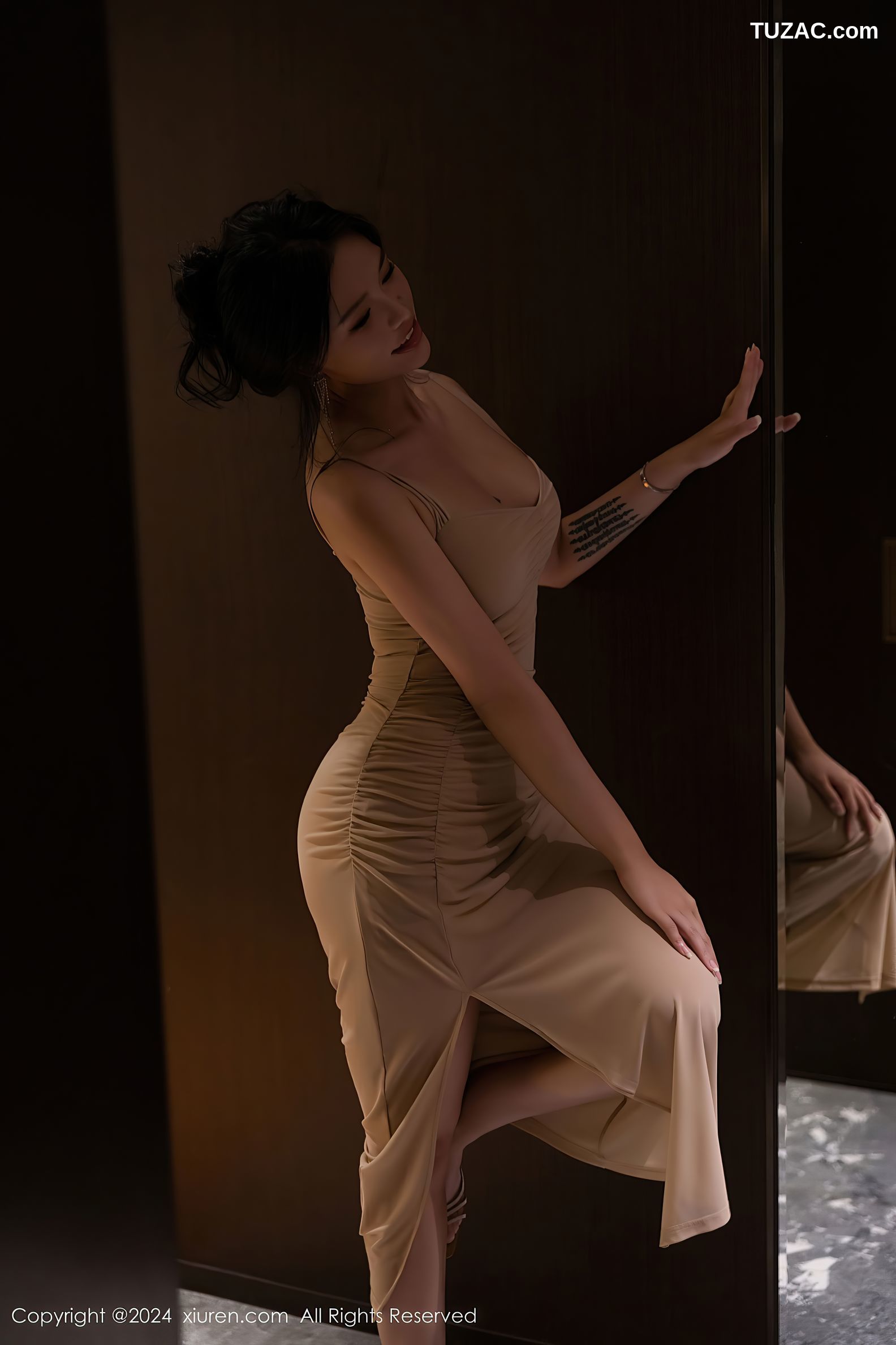 XiuRen秀人网-9180-娜比-透视灰纱礼服裙-肉色吊带连衣裙湿身-2024.09.19