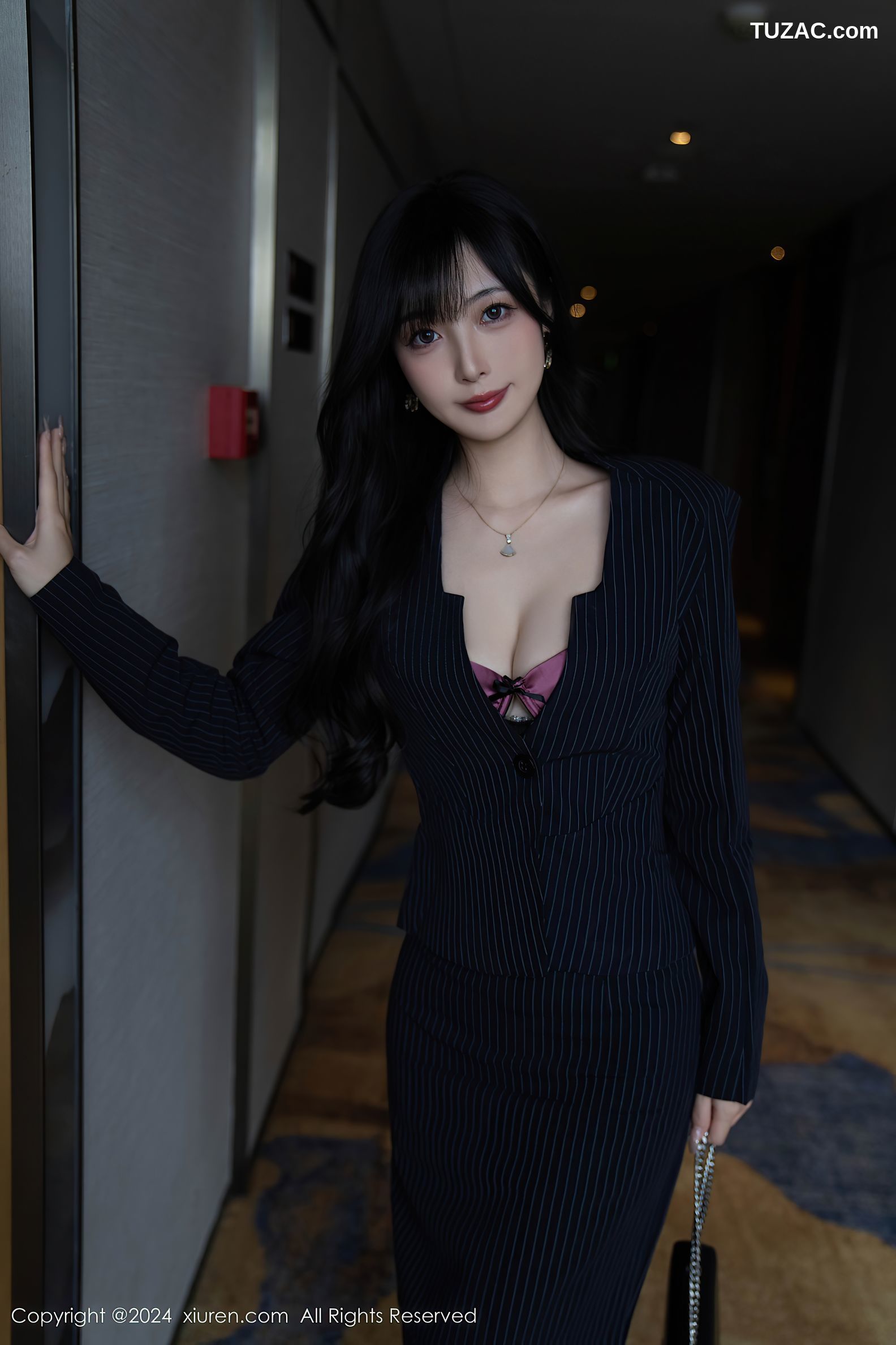 XiuRen秀人网-9186-林星阑-OL黑条纹套装紫色情趣内衣-2024.09.20