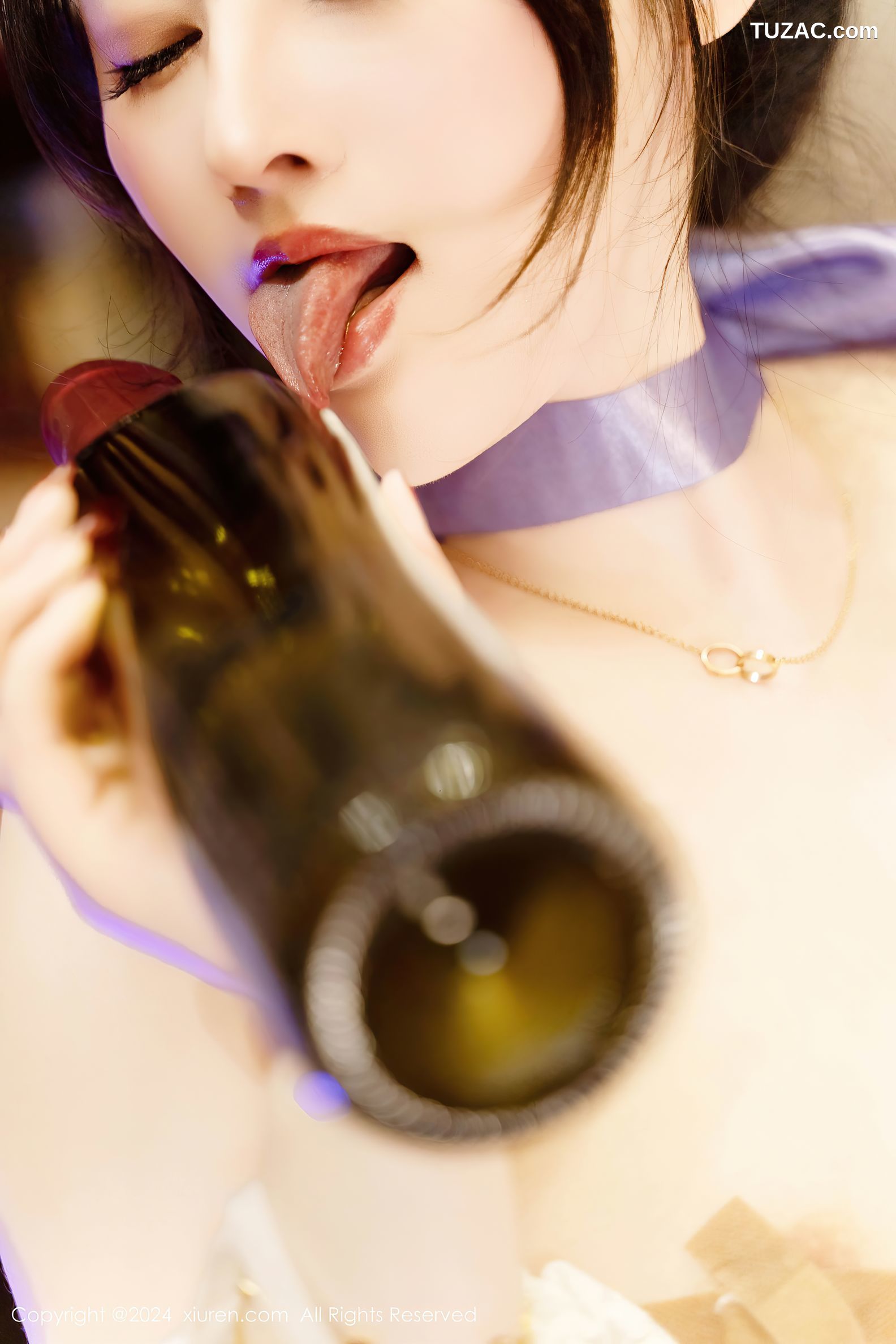 XiuRen秀人网-9214-诗诗kiki-钢琴房白色蕾丝裙玩具系列爆乳-2024.09.26