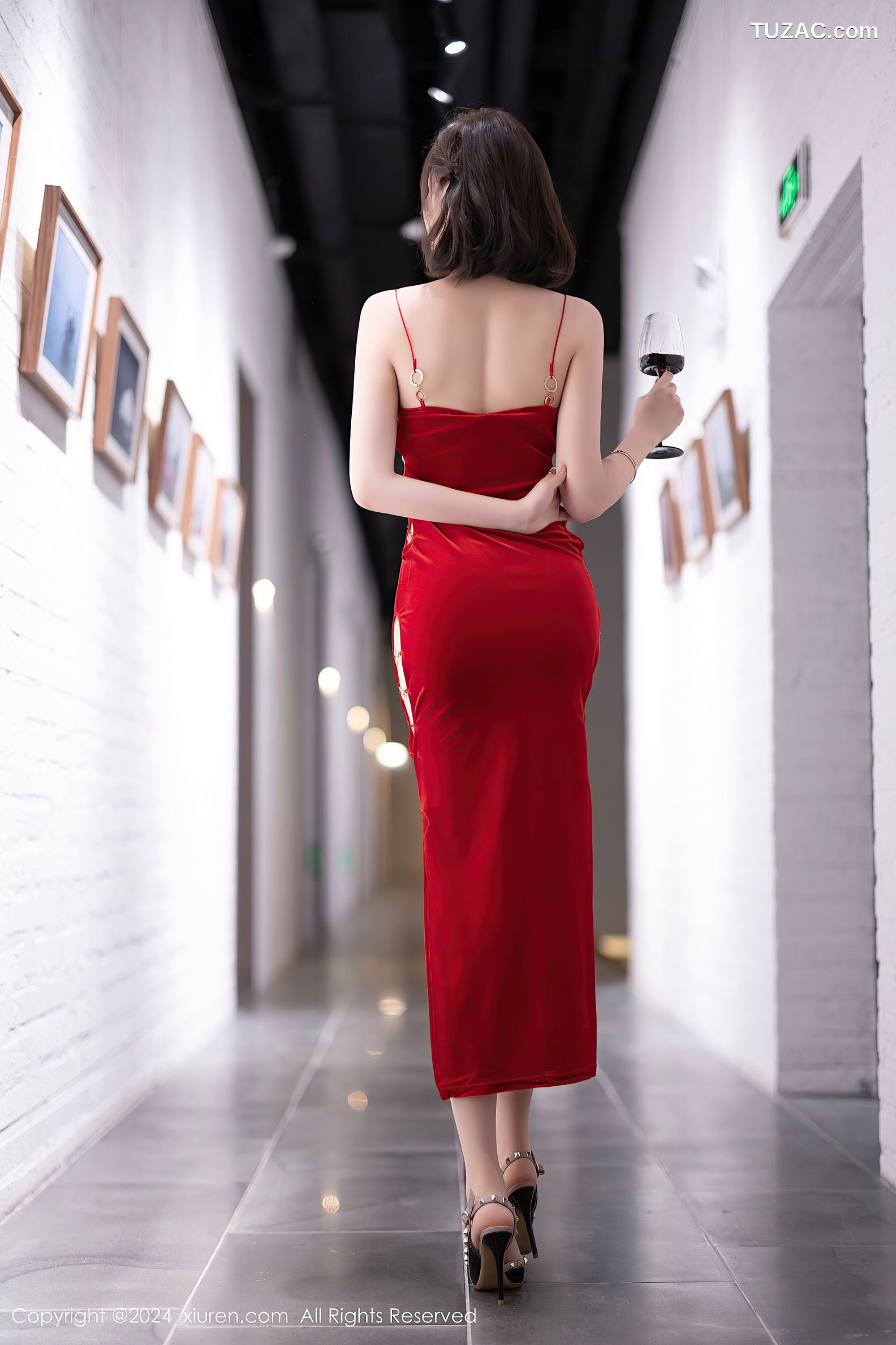 XiuRen秀人网-9229-徐莉芝Booty-红裙红色情趣内衣-2024.09.29