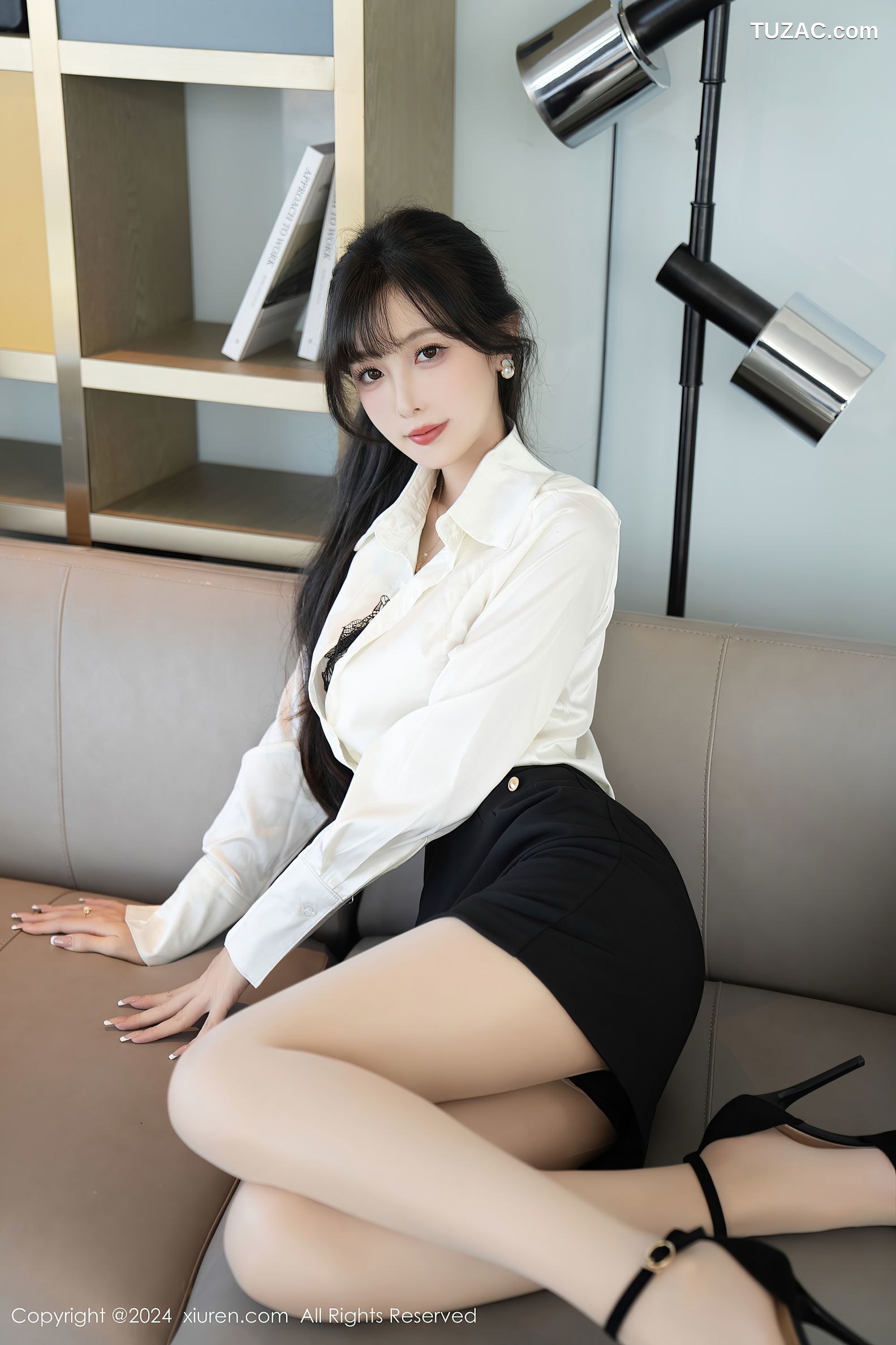 XiuRen秀人网-9237-林星阑-OL白衬衫黑短裙-蓝衣兔女郎-2024.09.30