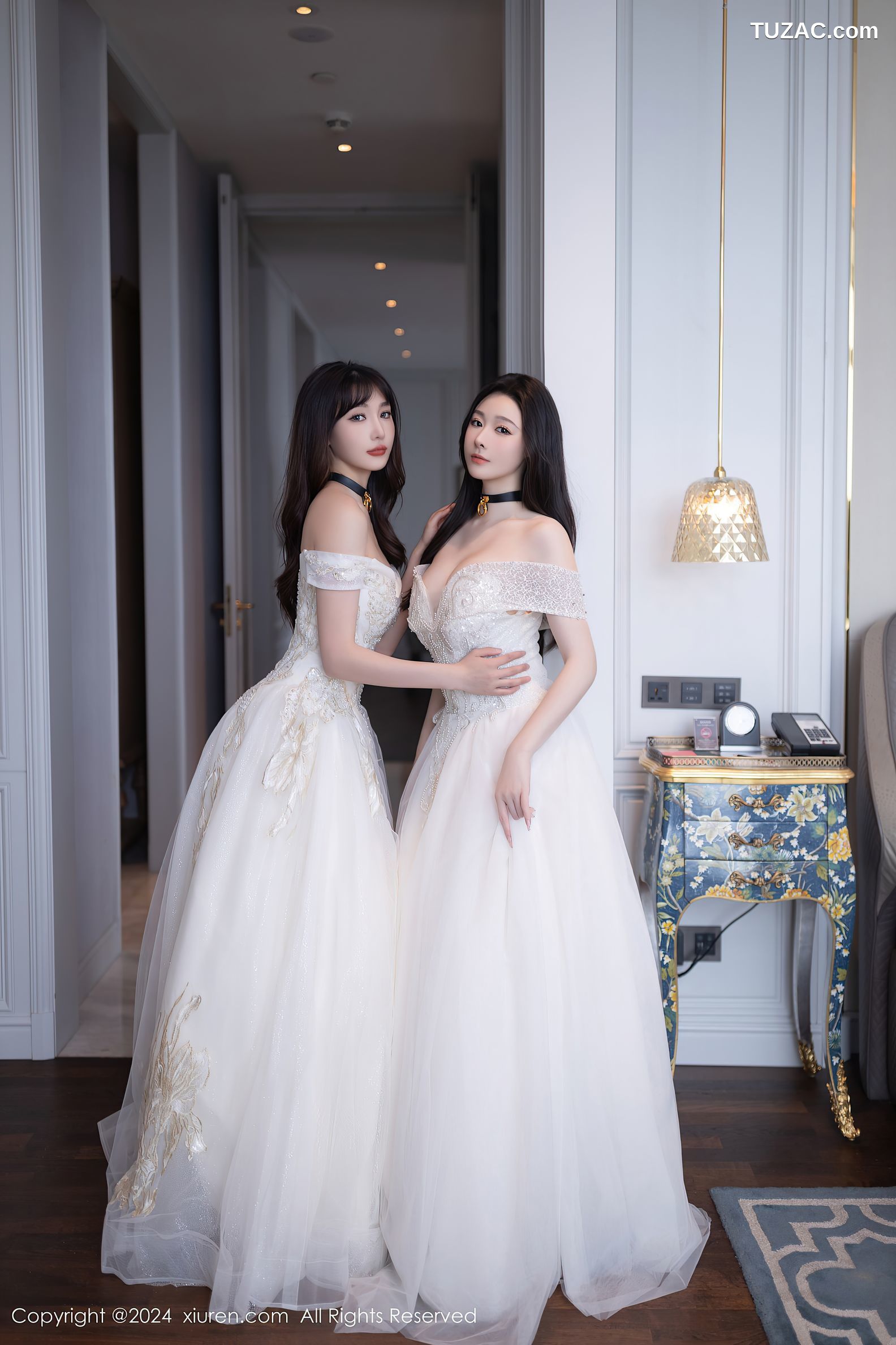 XiuRen秀人网-9240-小逗逗-陆萱萱-姐妹花白色婚纱白色内衣激情互动-2024.09.30