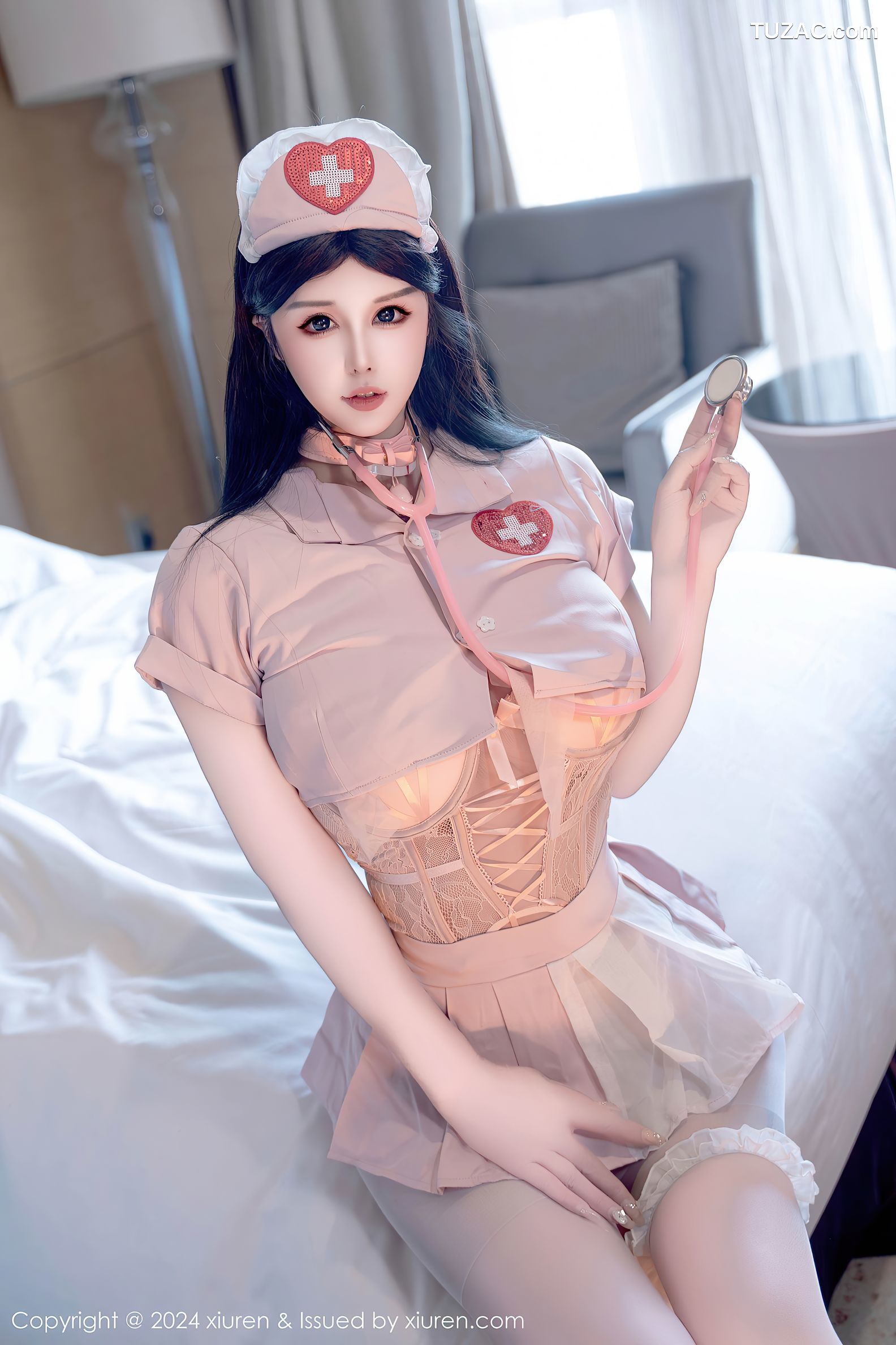 XiuRen秀人网-9244-陈芊儿-淡粉情趣护士装爆乳-2024.10.08