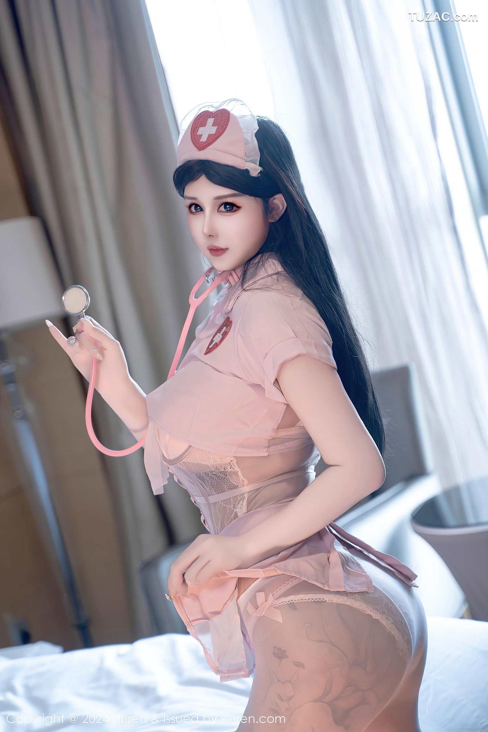 XiuRen秀人网-9244-陈芊儿-淡粉情趣护士装爆乳-2024.10.08