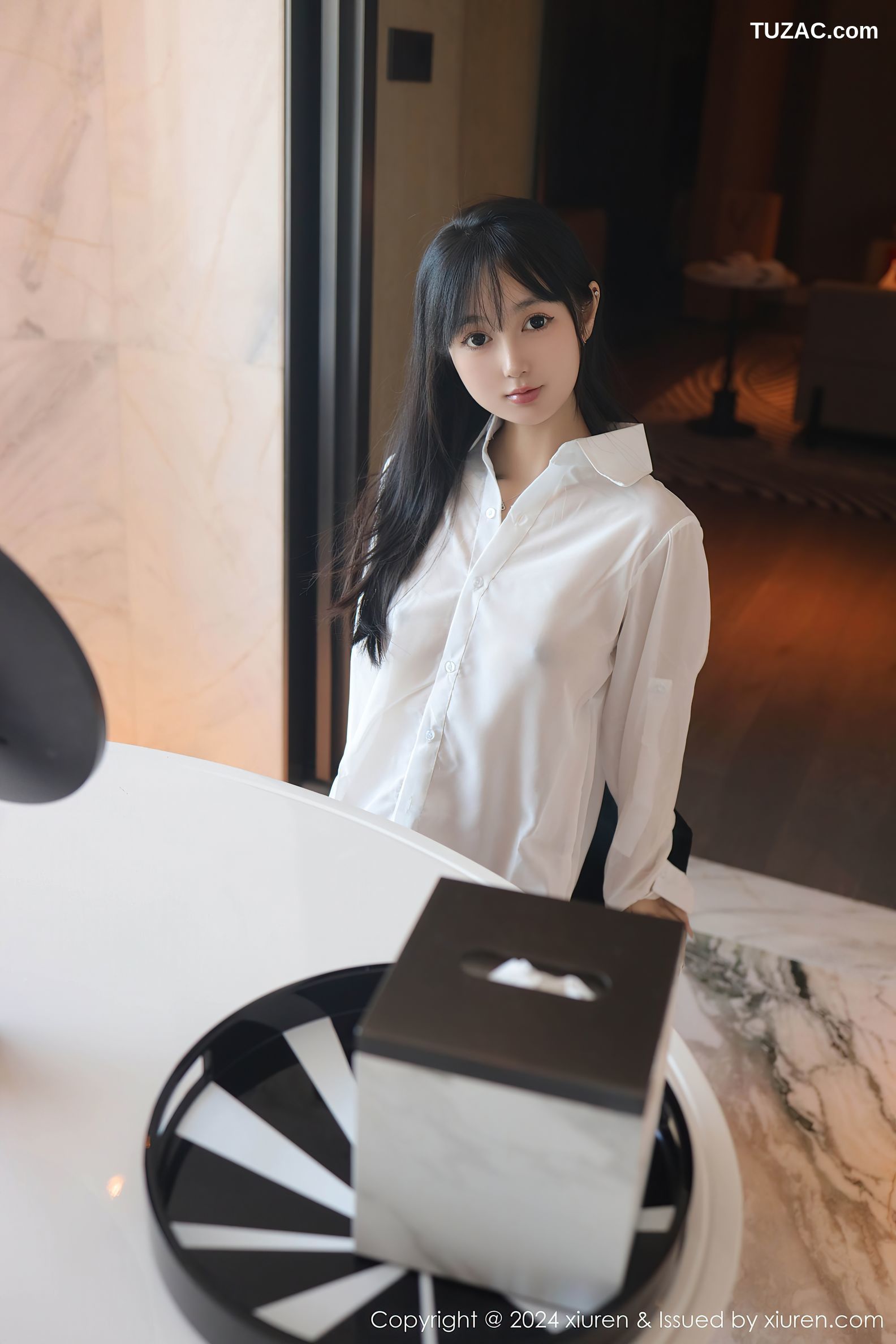 XiuRen秀人网-9251-林好好-首套写真-白色衬衣萝莉-2024.10.09