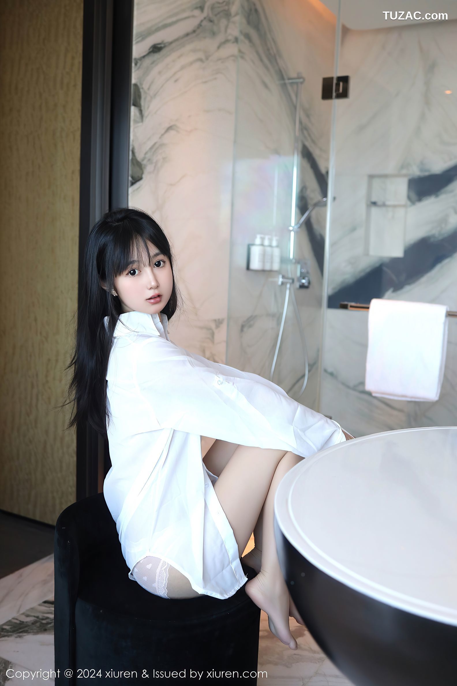 XiuRen秀人网-9251-林好好-首套写真-白色衬衣萝莉-2024.10.09