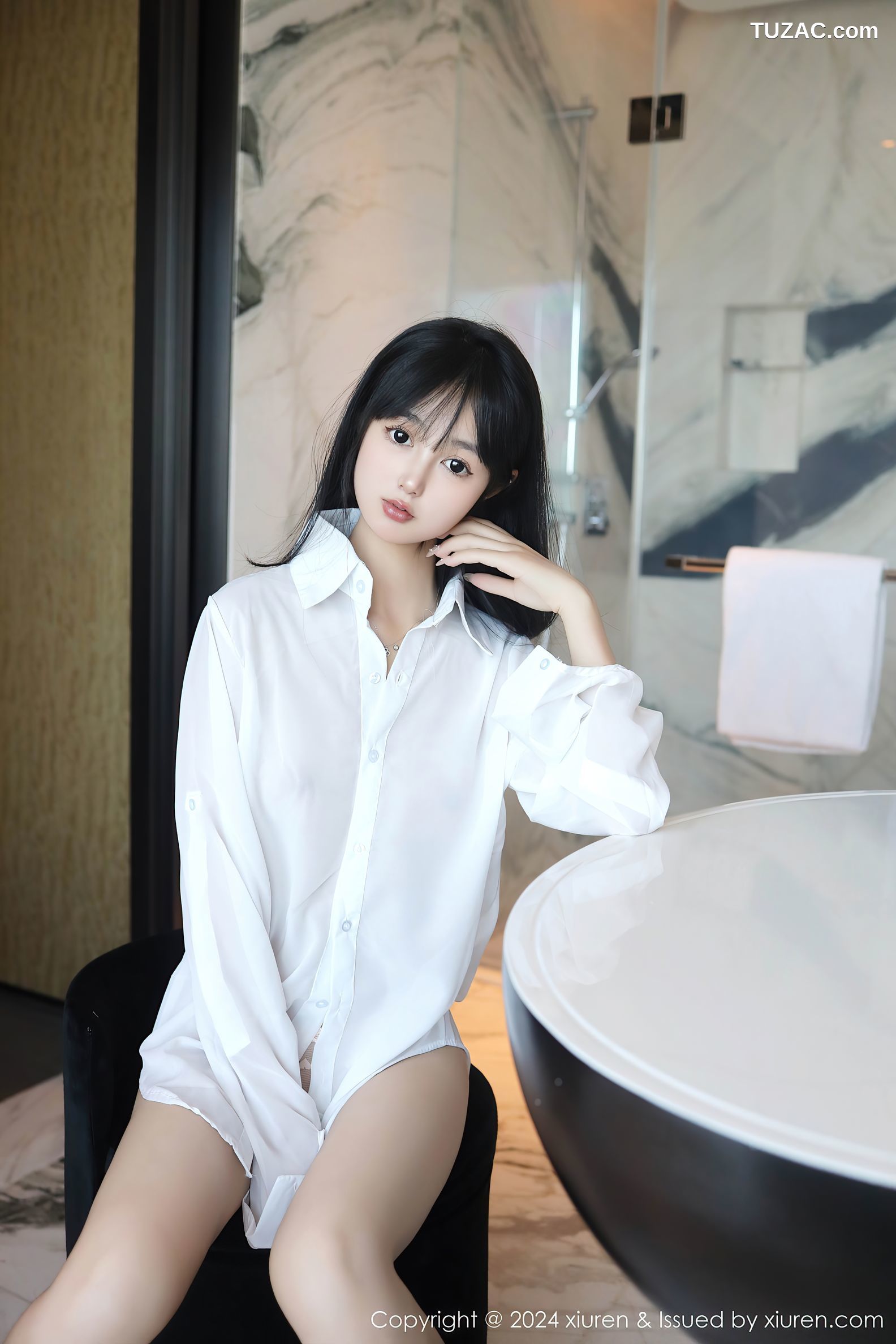 XiuRen秀人网-9251-林好好-首套写真-白色衬衣萝莉-2024.10.09