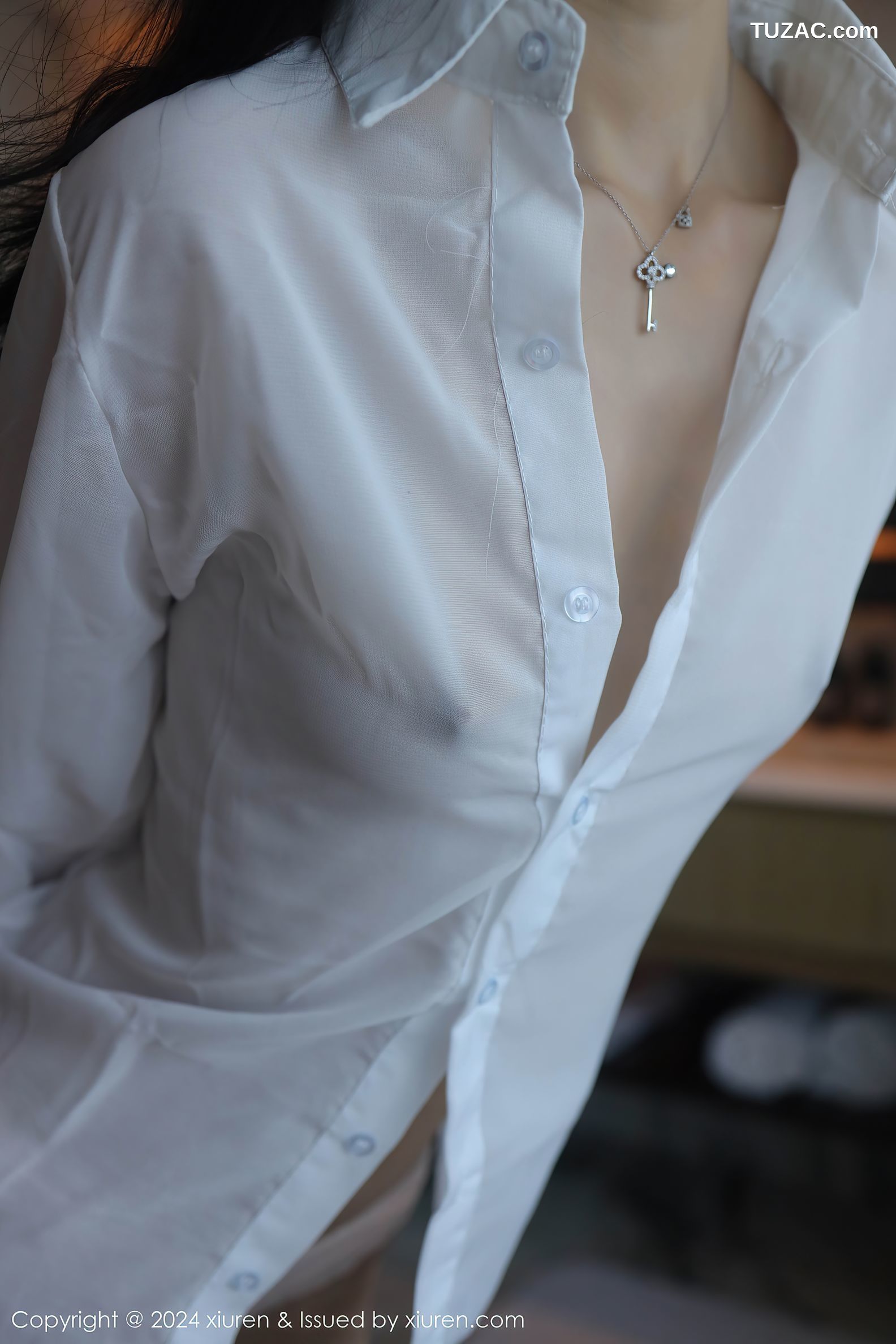 XiuRen秀人网-9251-林好好-首套写真-白色衬衣萝莉-2024.10.09