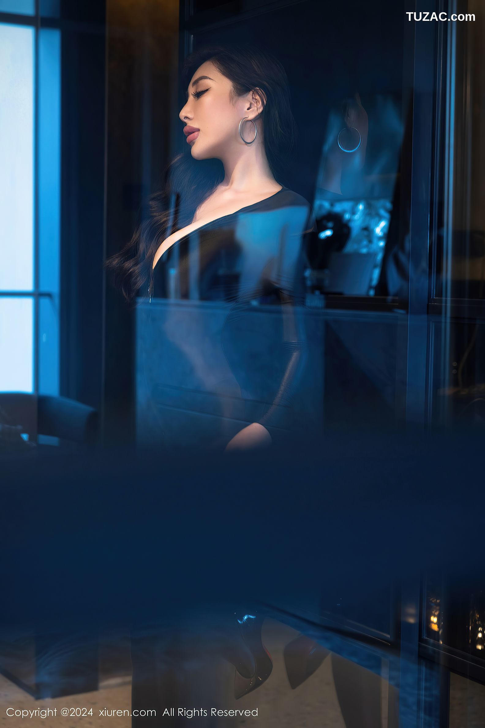 XiuRen秀人网-9259-FE-黑色紧身衣女检察官黑丝-2024.10.10