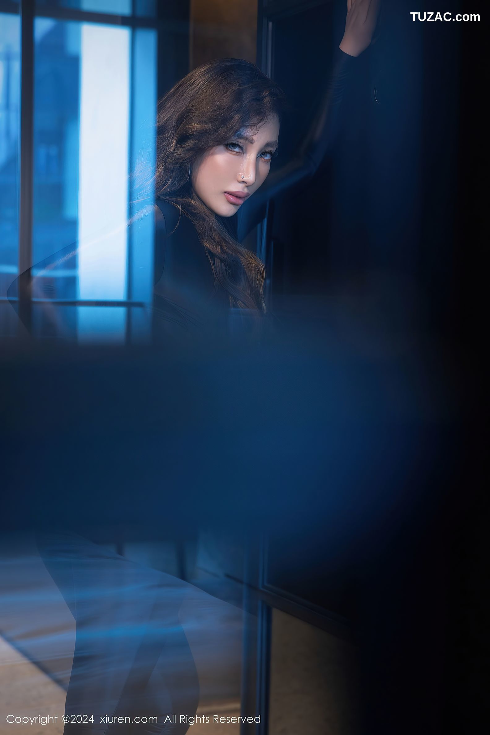 XiuRen秀人网-9259-FE-黑色紧身衣女检察官黑丝-2024.10.10