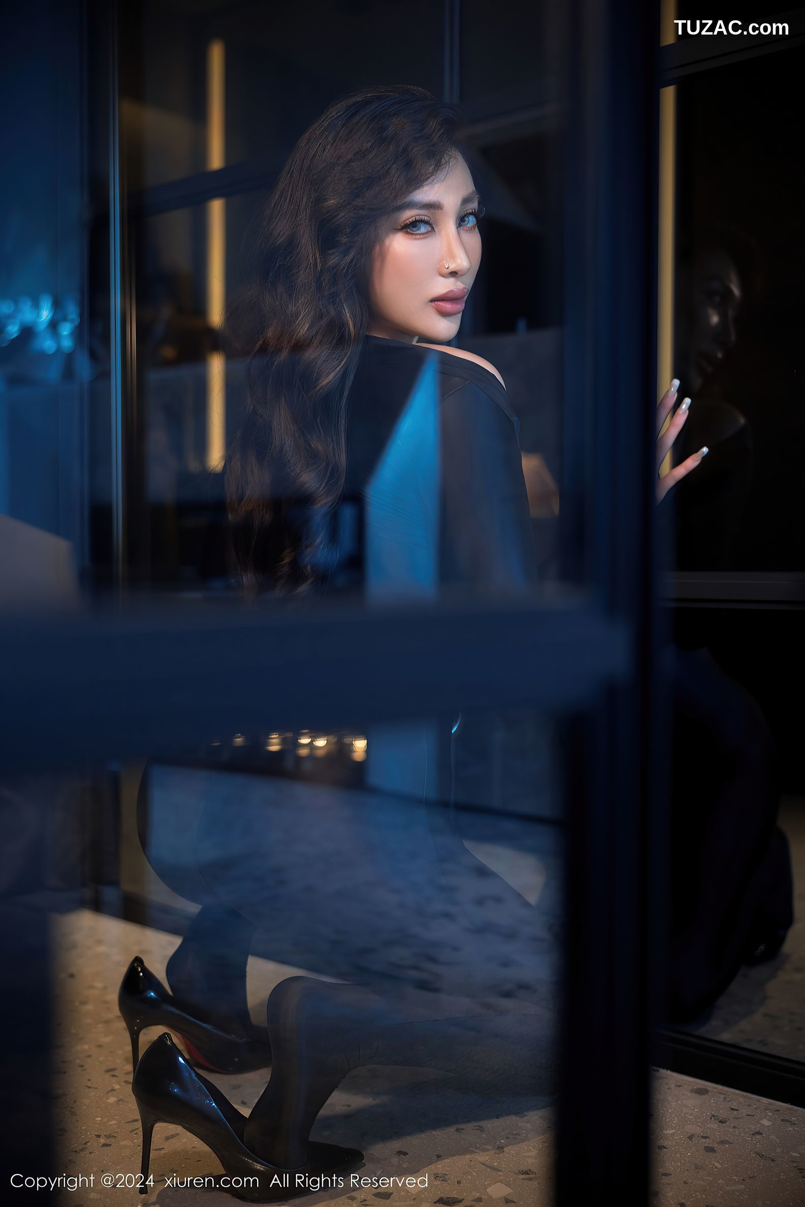 XiuRen秀人网-9259-FE-黑色紧身衣女检察官黑丝-2024.10.10