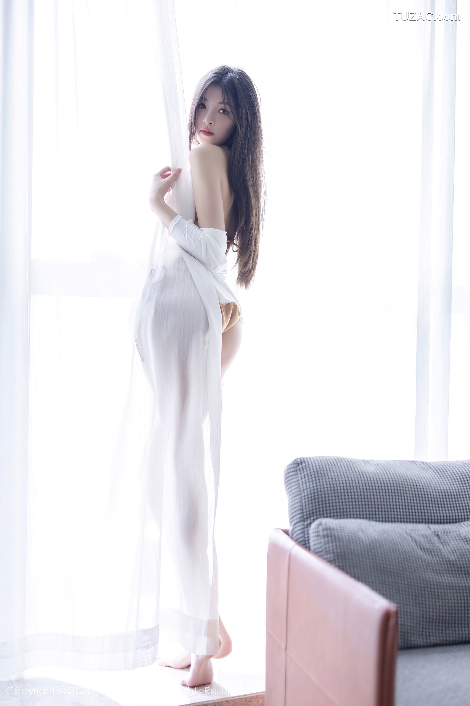 XiuRen秀人网-9262-初梦瑶-白衣白长裤金色内衣-红色睡衣-2024.10.10