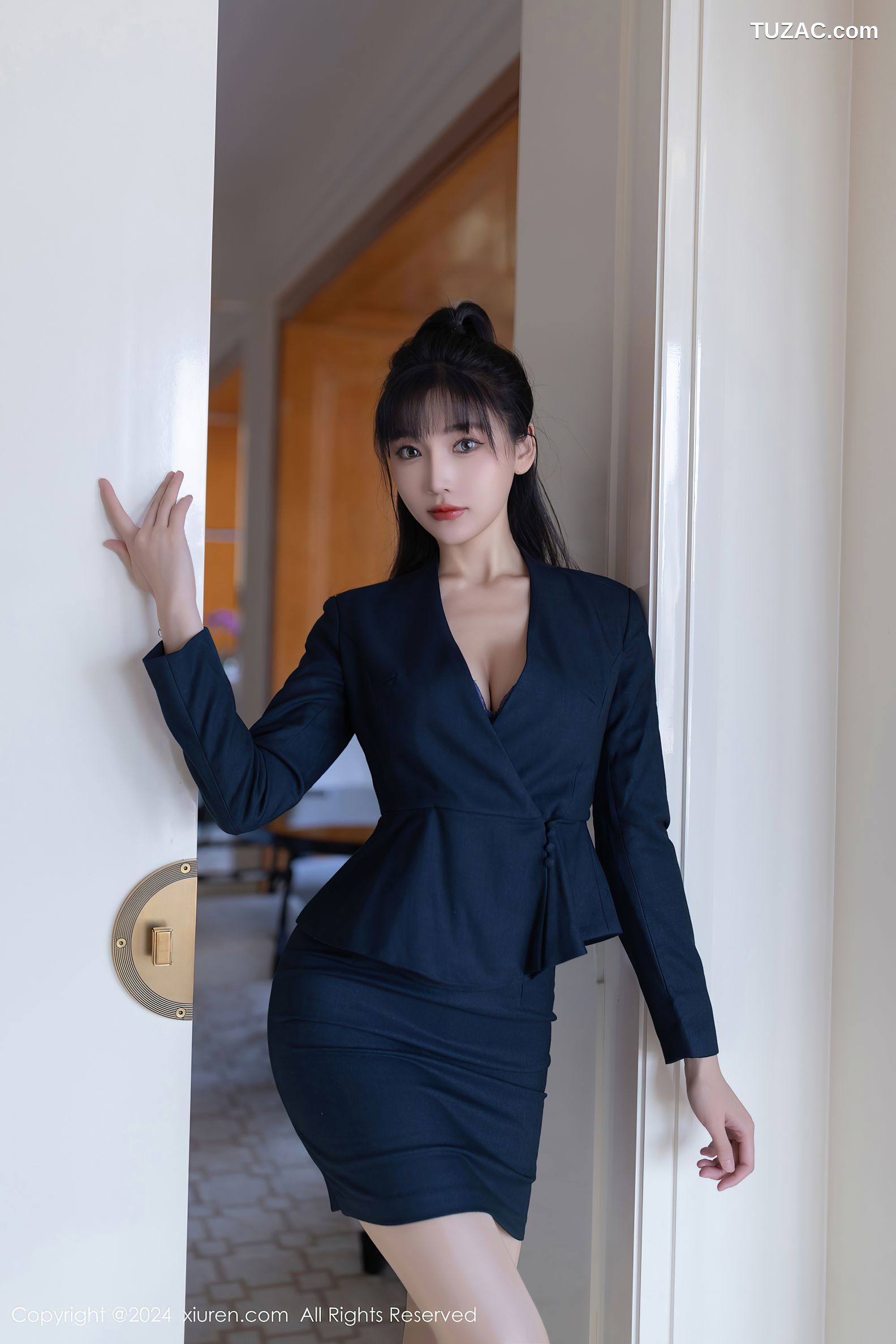 XiuRen秀人网-9263-陆萱萱-OL深蓝裙装蓝色内衣肉丝-2024.10.10