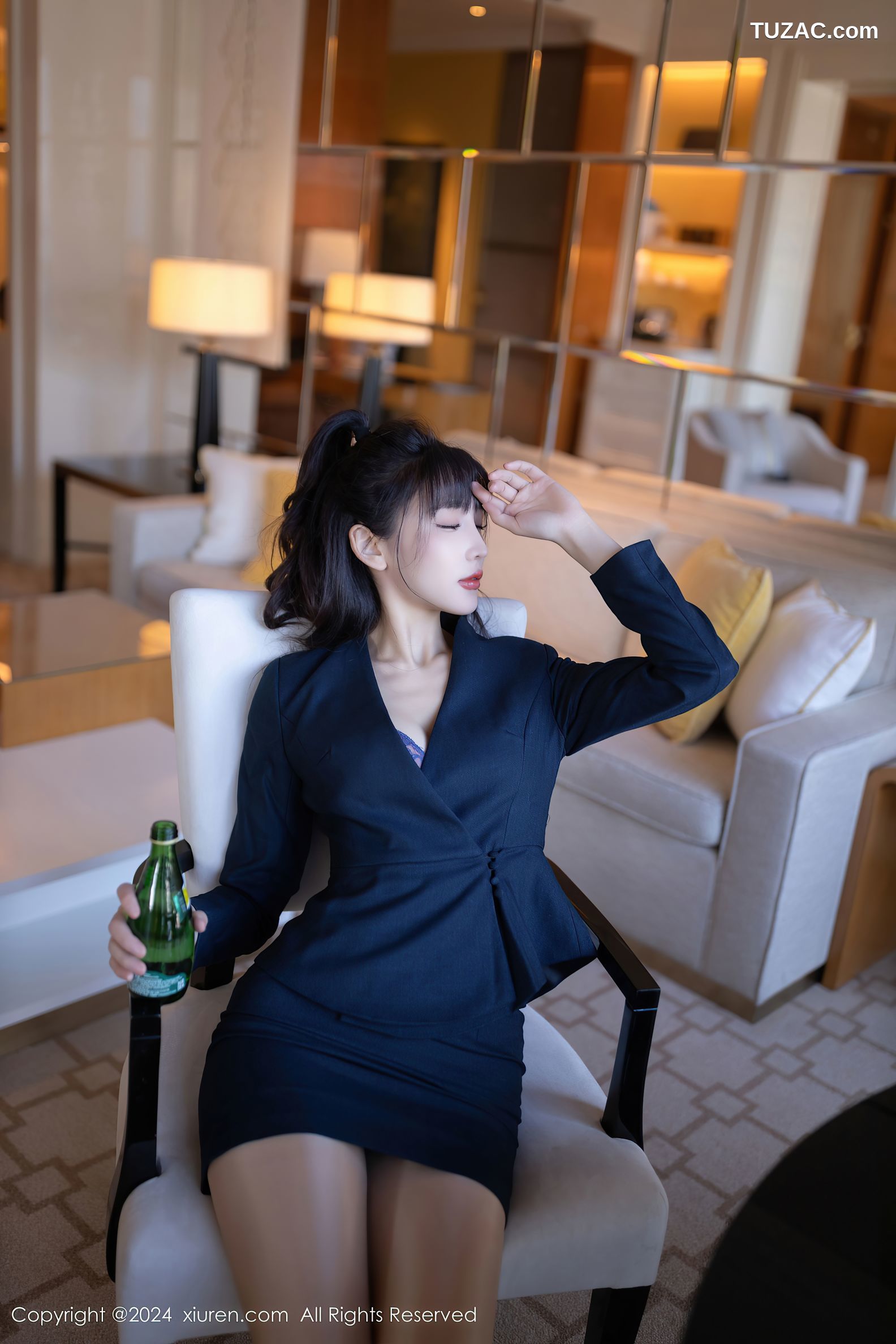 XiuRen秀人网-9263-陆萱萱-OL深蓝裙装蓝色内衣肉丝-2024.10.10