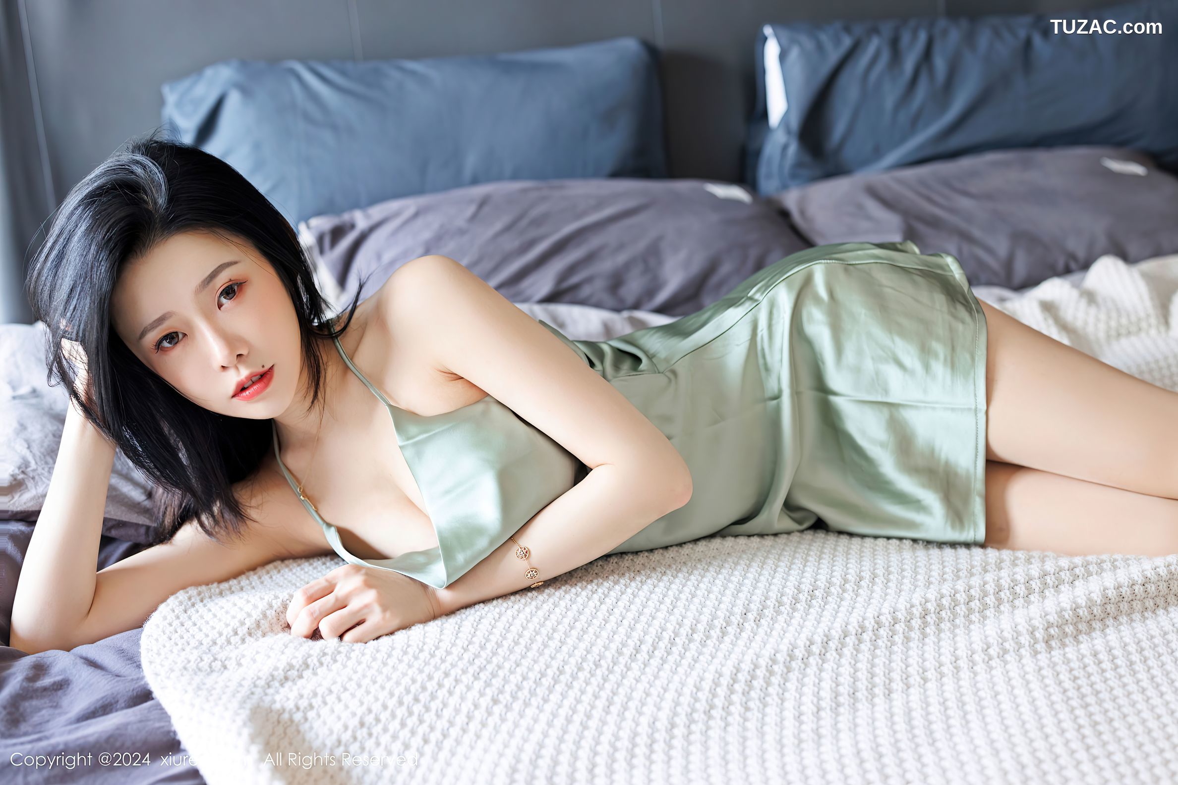 XiuRen秀人网-9264-luvian本能-浅绿色吊带睡衣-红色内衣-2024.10.11