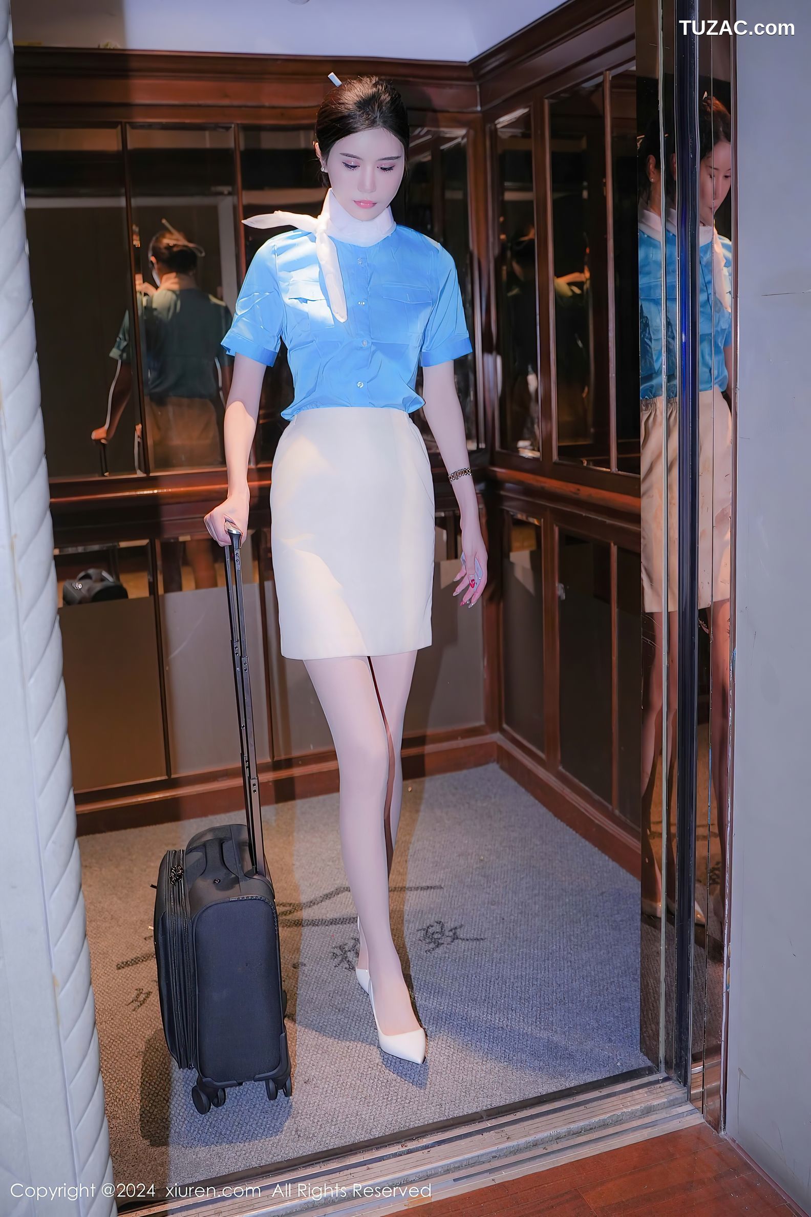 XiuRen秀人网-9269-Erikaki-天蓝色空姐制服肉丝-2024.10.11