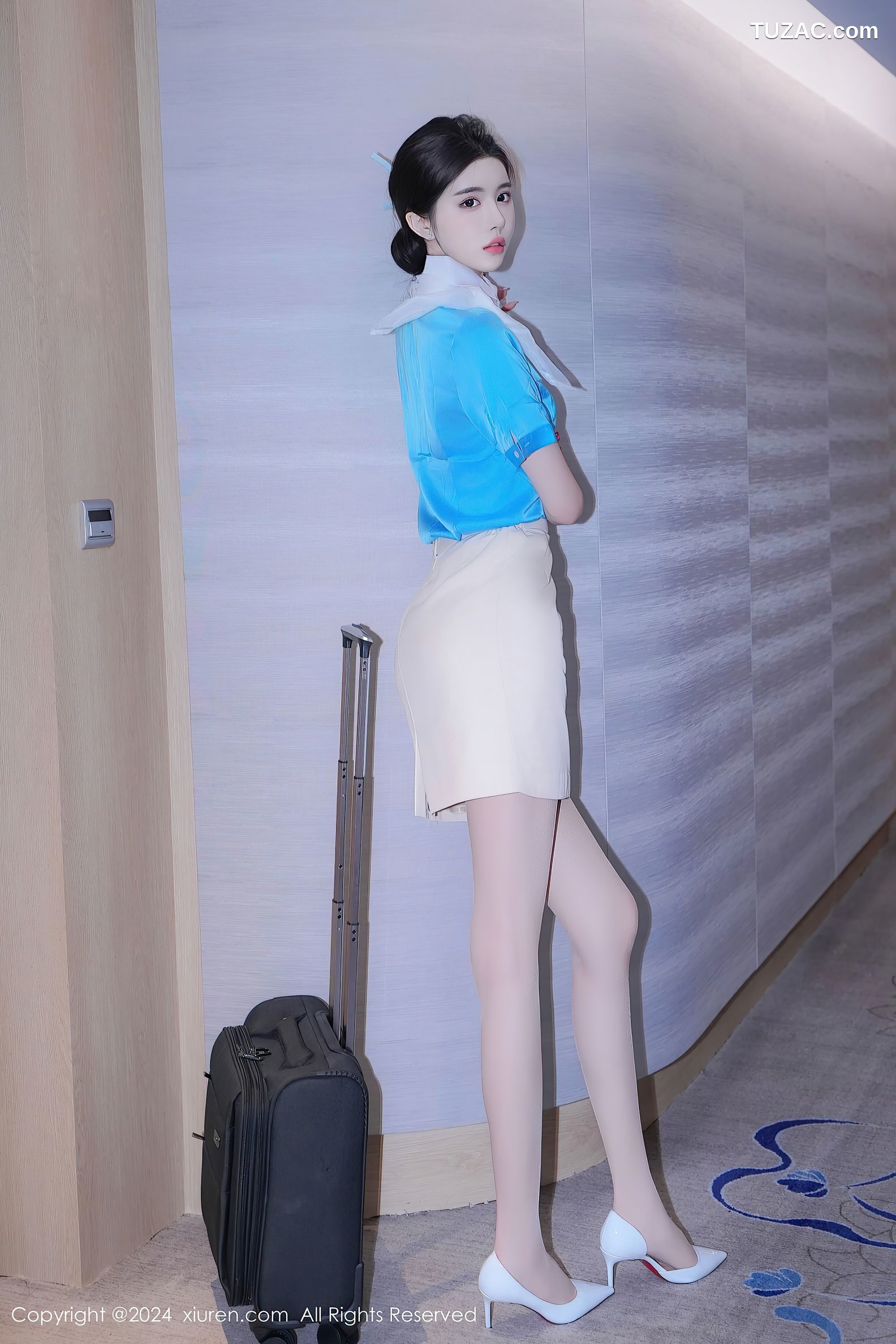 XiuRen秀人网-9269-Erikaki-天蓝色空姐制服肉丝-2024.10.11