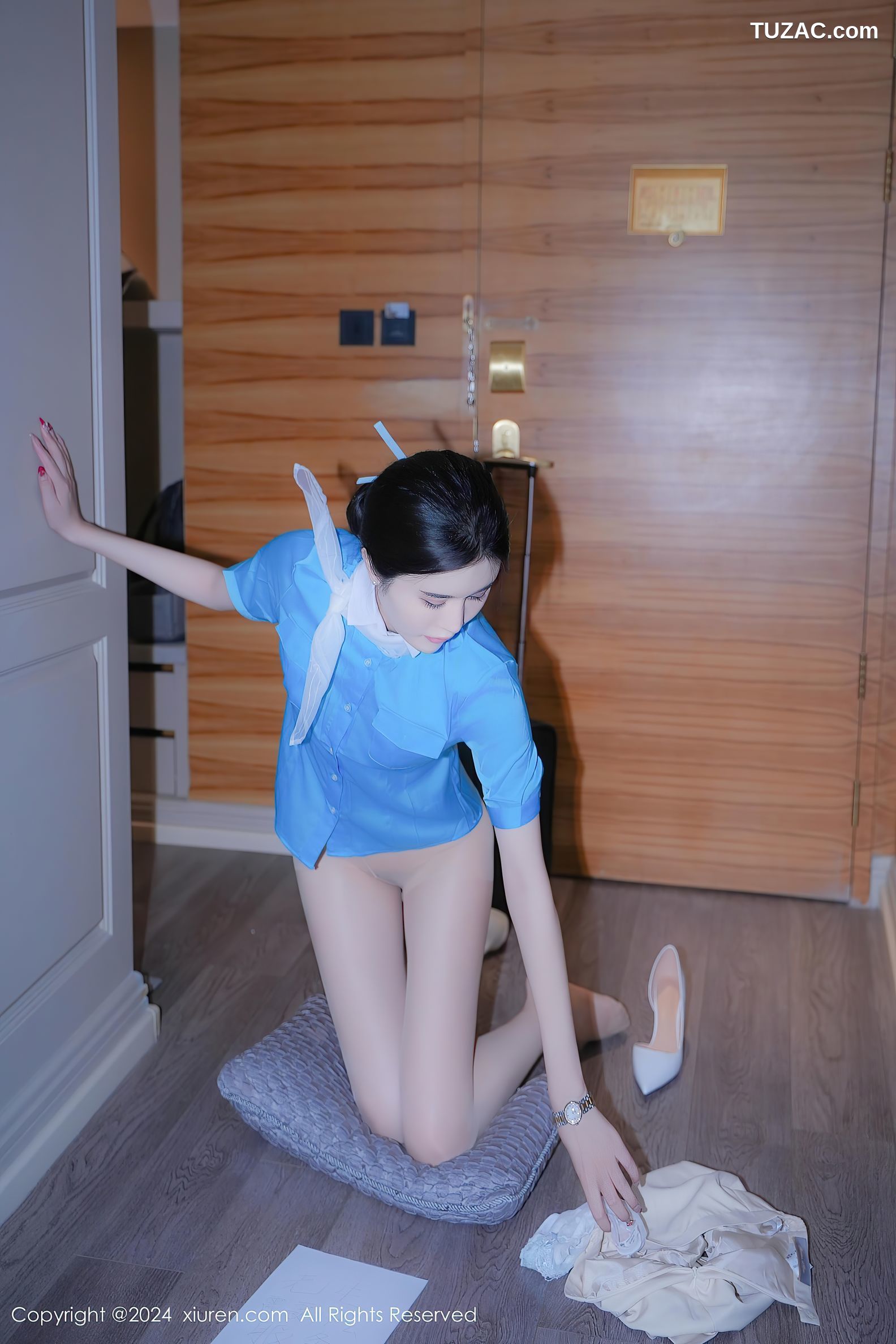 XiuRen秀人网-9269-Erikaki-天蓝色空姐制服肉丝-2024.10.11