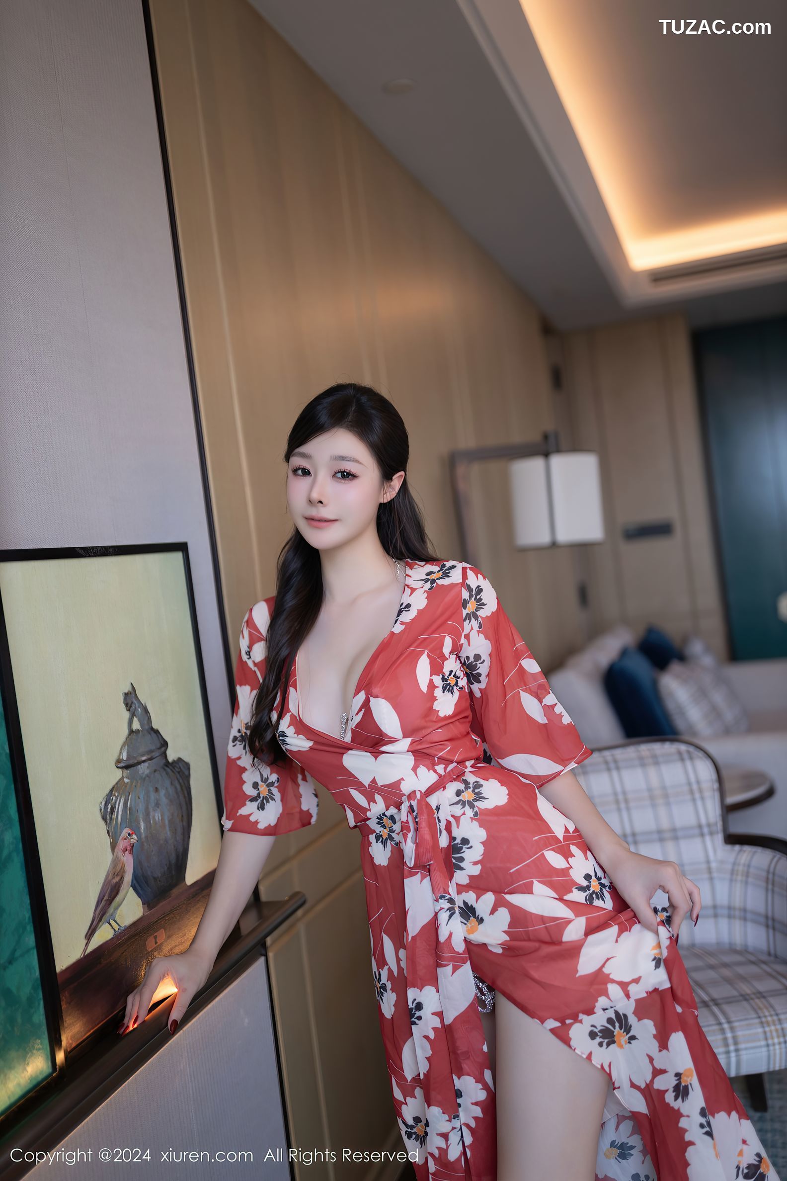 XiuRen秀人网-9270-小逗逗-红色印花和服爆乳-2024.10.11