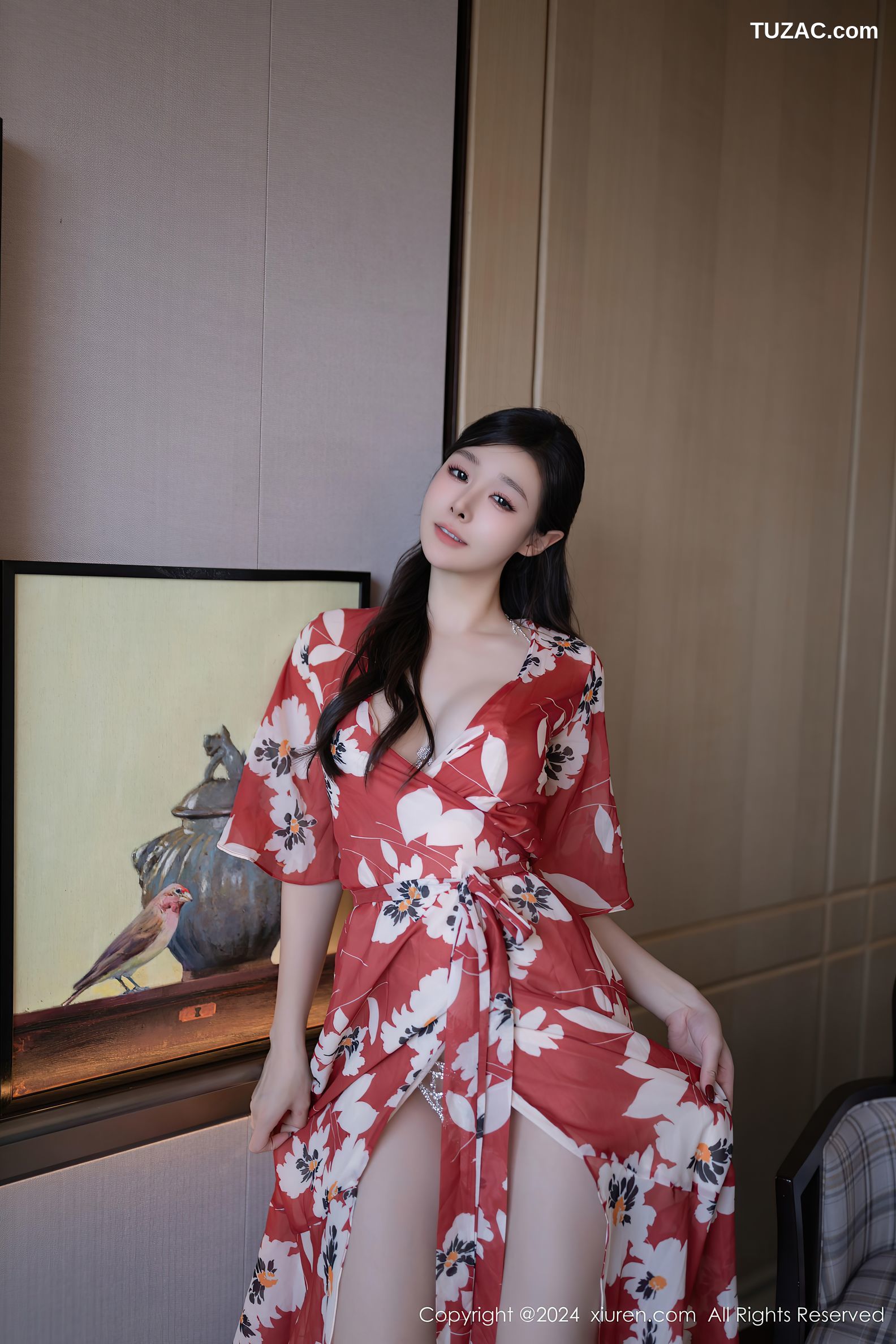 XiuRen秀人网-9270-小逗逗-红色印花和服爆乳-2024.10.11