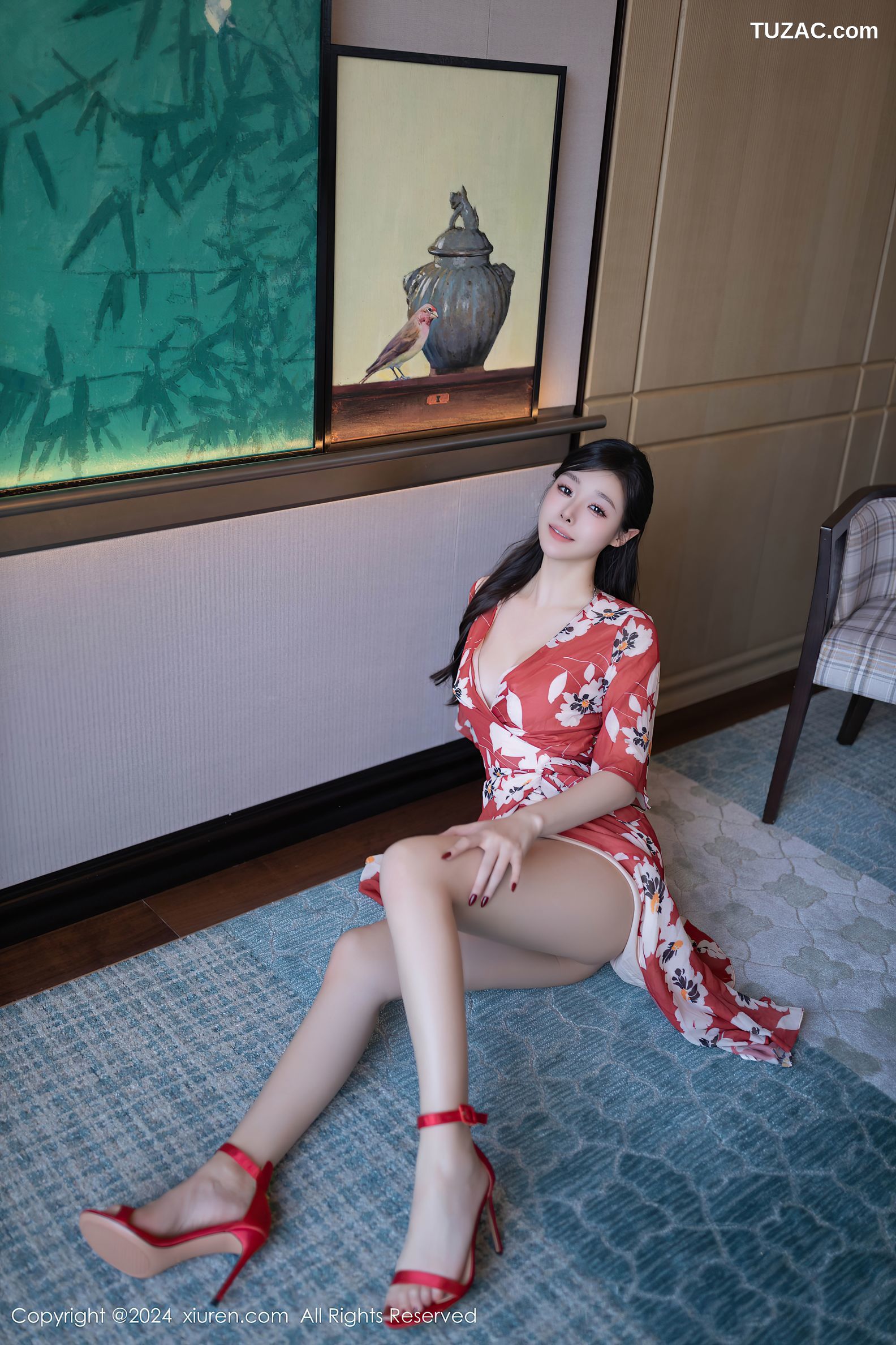 XiuRen秀人网-9270-小逗逗-红色印花和服爆乳-2024.10.11