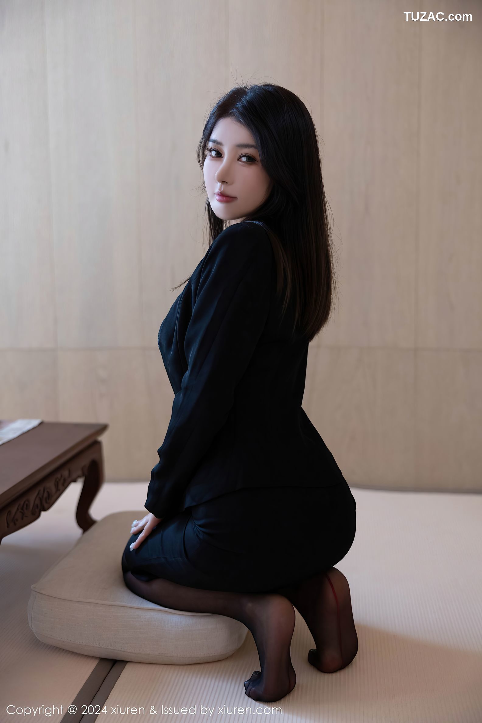 XiuRen秀人网-9271-凯竹Quinn-OL黑色裙装黑色内衣黑丝-2024.10.11