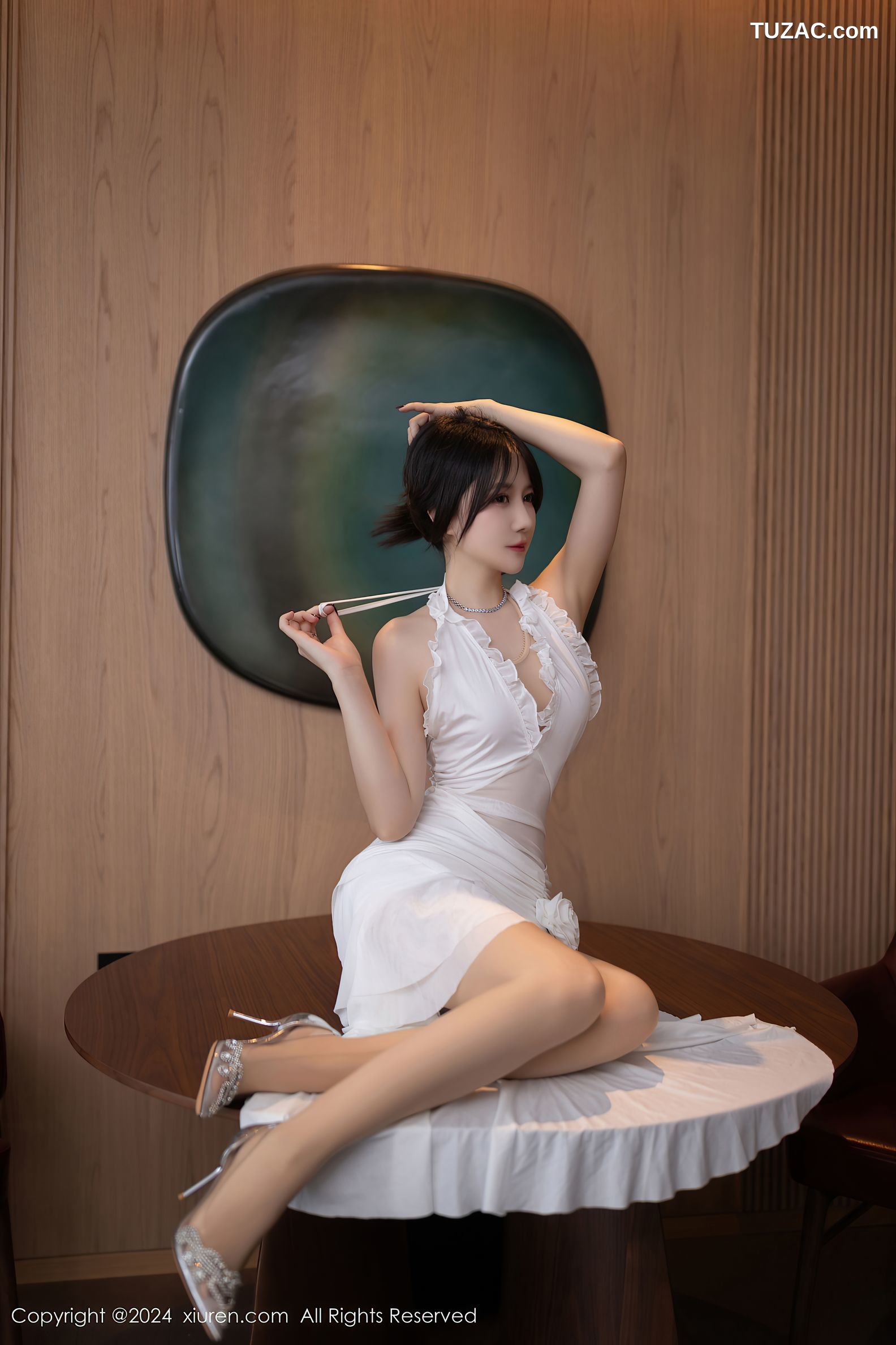 XiuRen秀人网-9276-鱼子酱Fish-白裙轻薄连体肉丝-2024.10.12