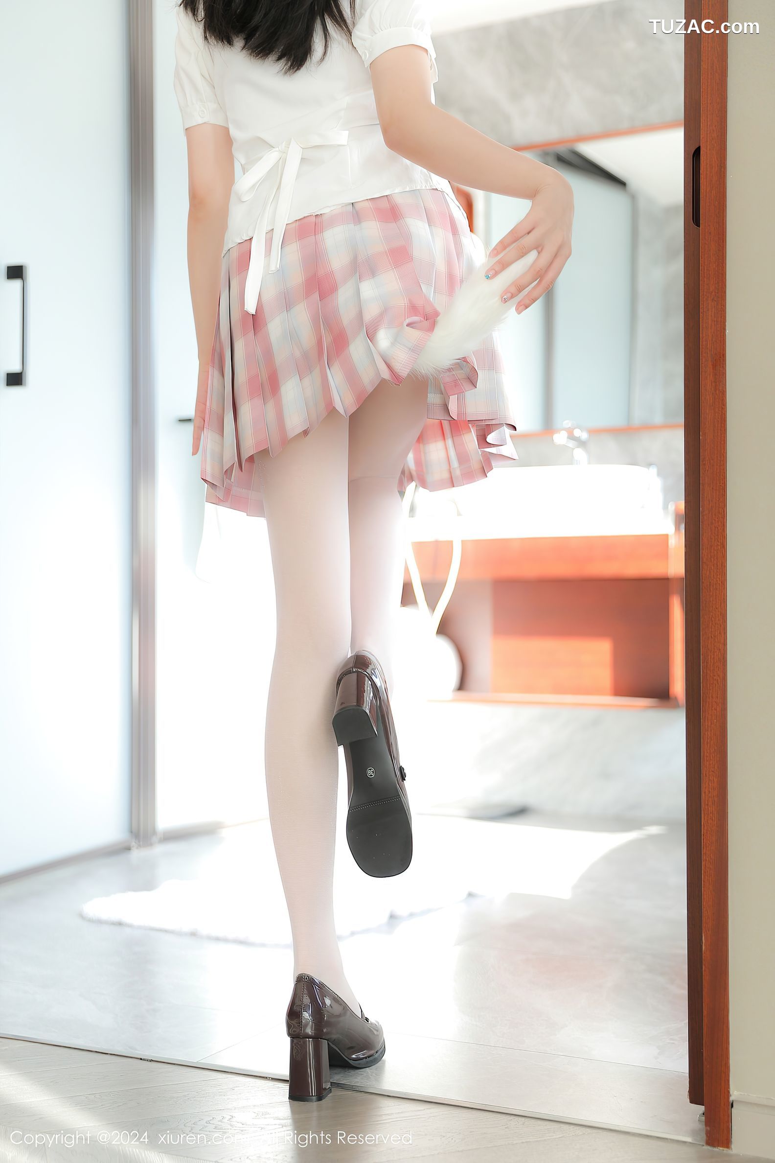 XiuRen秀人网-9277-袁圆-jk萝莉制服白衬衫猫耳爆乳-2024.10.12