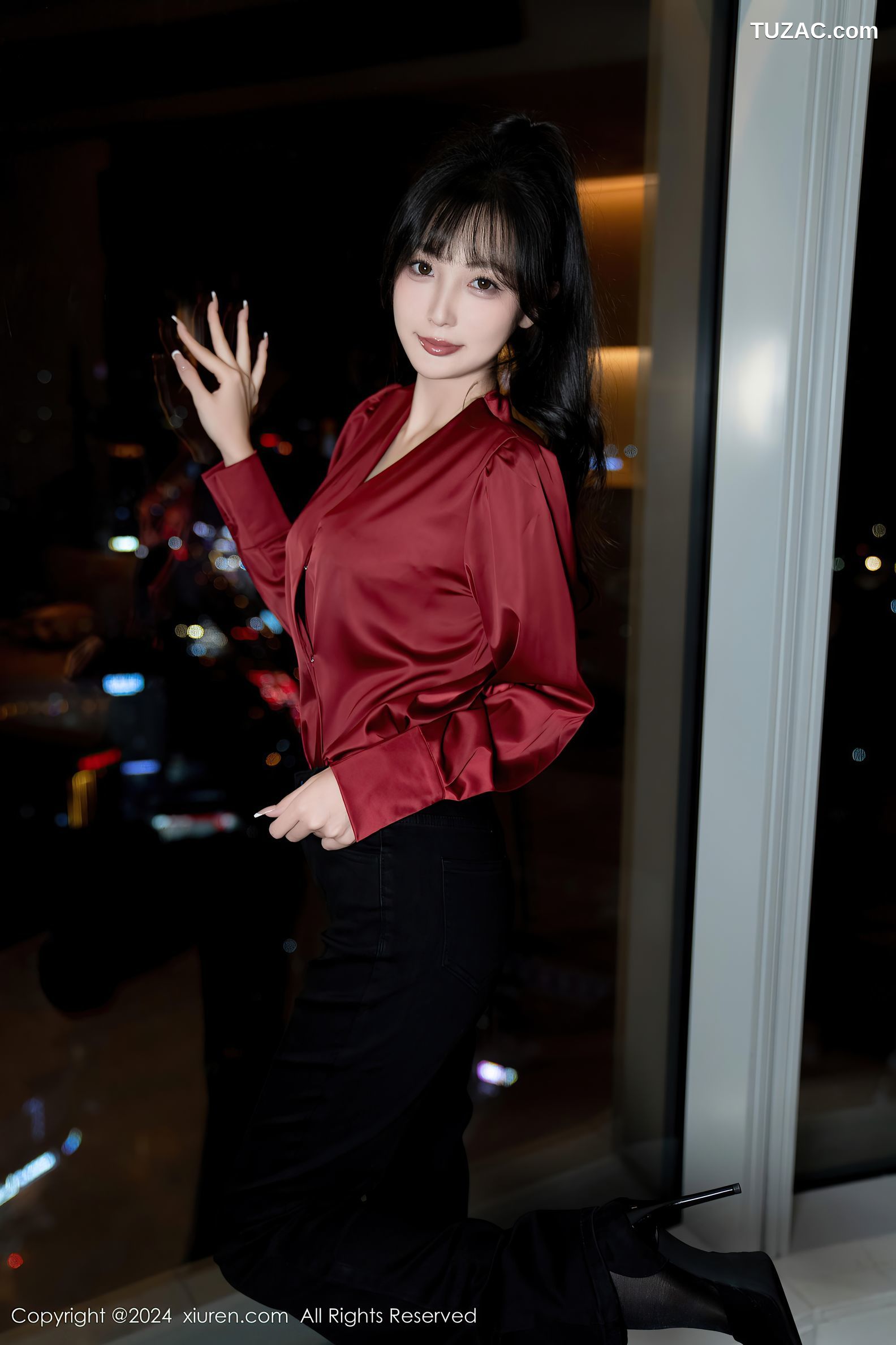 XiuRen秀人网-9299-林星阑-红衫黑色长裤黑色蕾丝内衣黑丝-2024.10.16