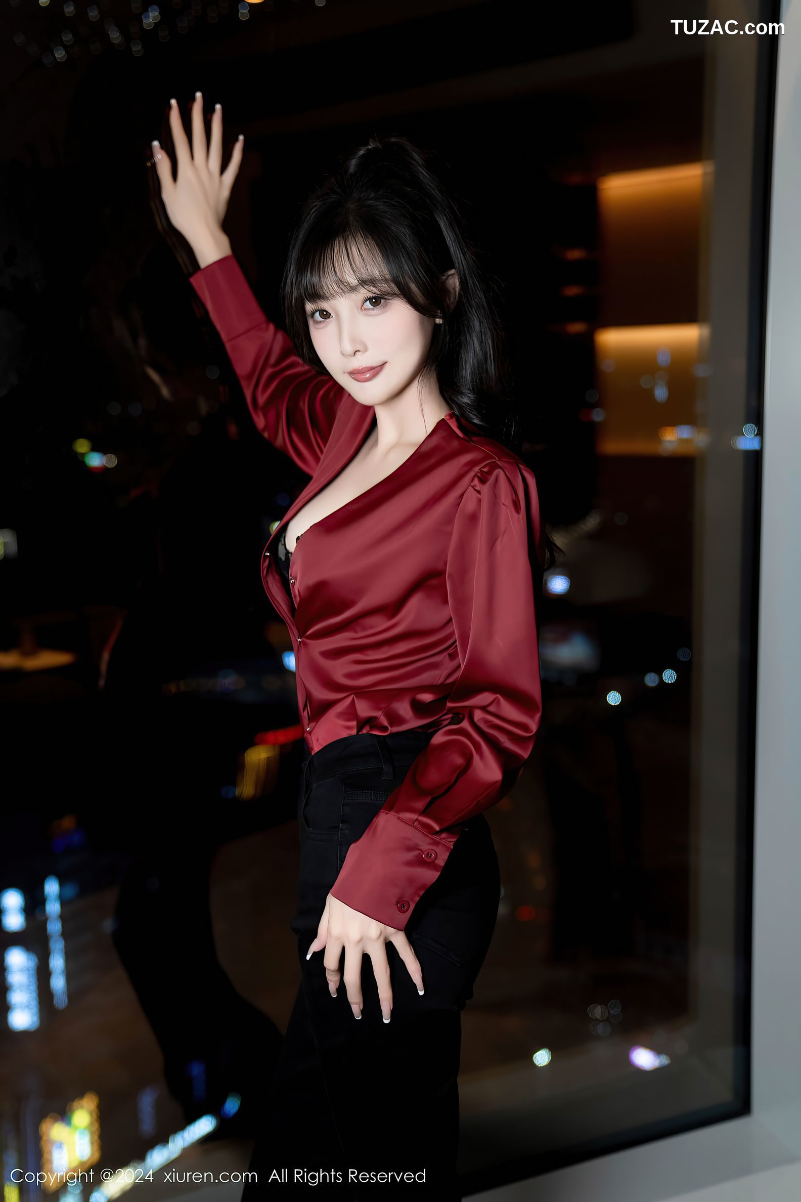 XiuRen秀人网-9299-林星阑-红衫黑色长裤黑色蕾丝内衣黑丝-2024.10.16