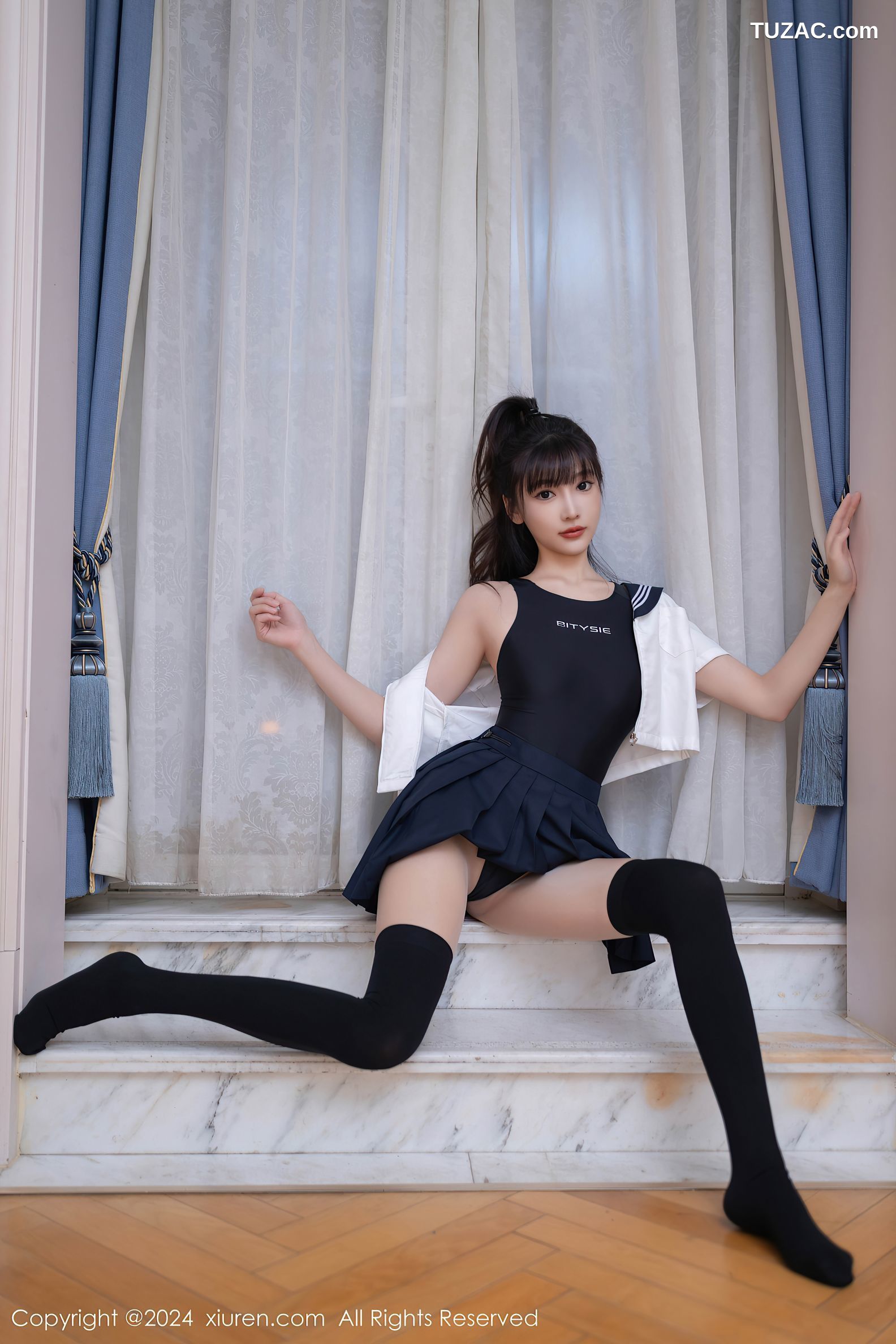 XiuRen秀人网-9305-陆萱萱-学生装水手服深蓝短裙浴室湿身-2024.10.17