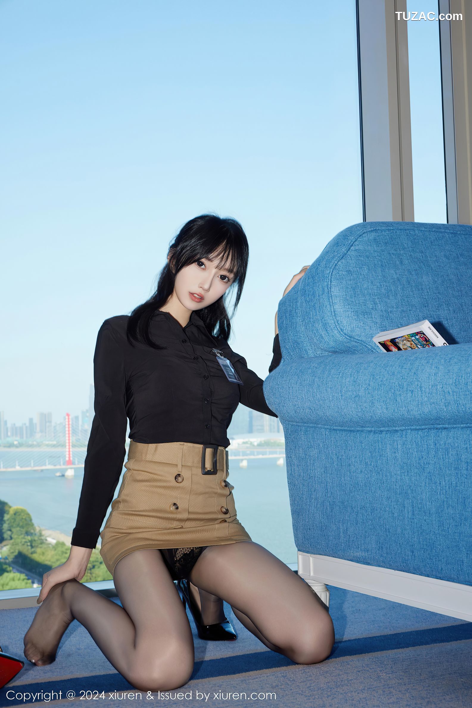 XiuRen秀人网-9309-玥儿玥er-黑衬衫米色短裙长腿黑丝-2024.10.18