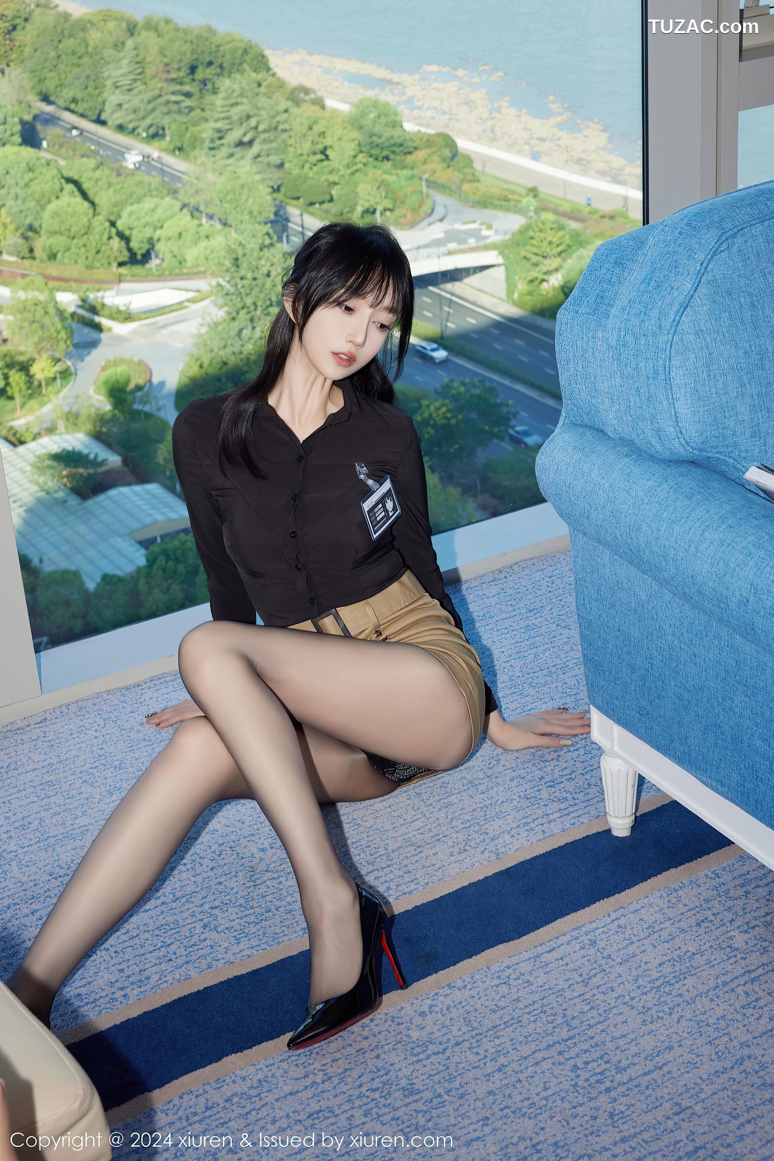 XiuRen秀人网-9309-玥儿玥er-黑衬衫米色短裙长腿黑丝-2024.10.18