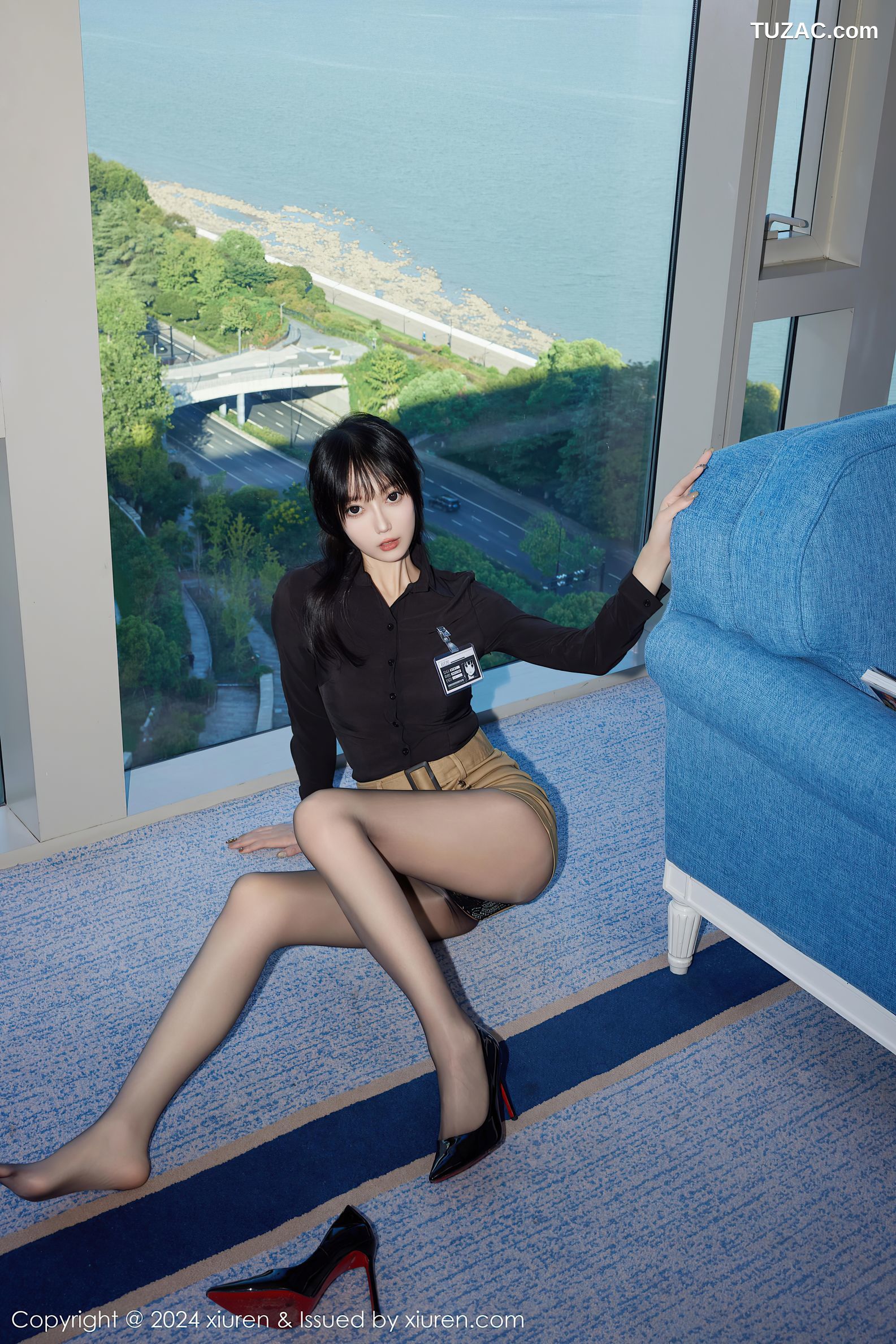 XiuRen秀人网-9309-玥儿玥er-黑衬衫米色短裙长腿黑丝-2024.10.18