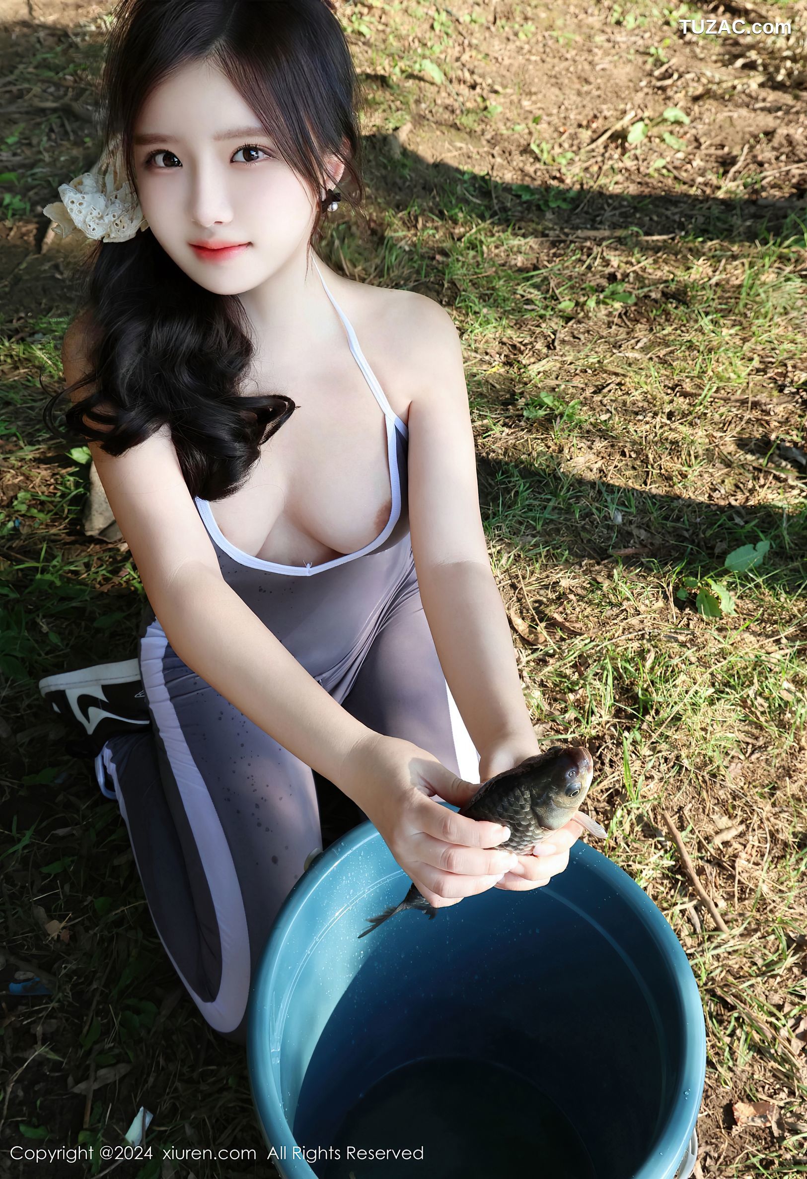 XiuRen秀人网-9311-小薯条nienie-户外钓鱼主题灰蓝紧身运动服-2024.10.18