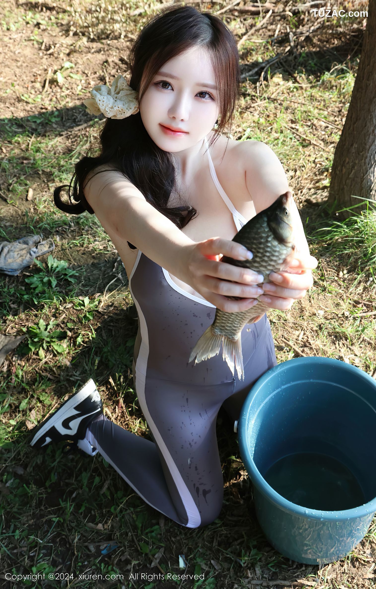 XiuRen秀人网-9311-小薯条nienie-户外钓鱼主题灰蓝紧身运动服-2024.10.18