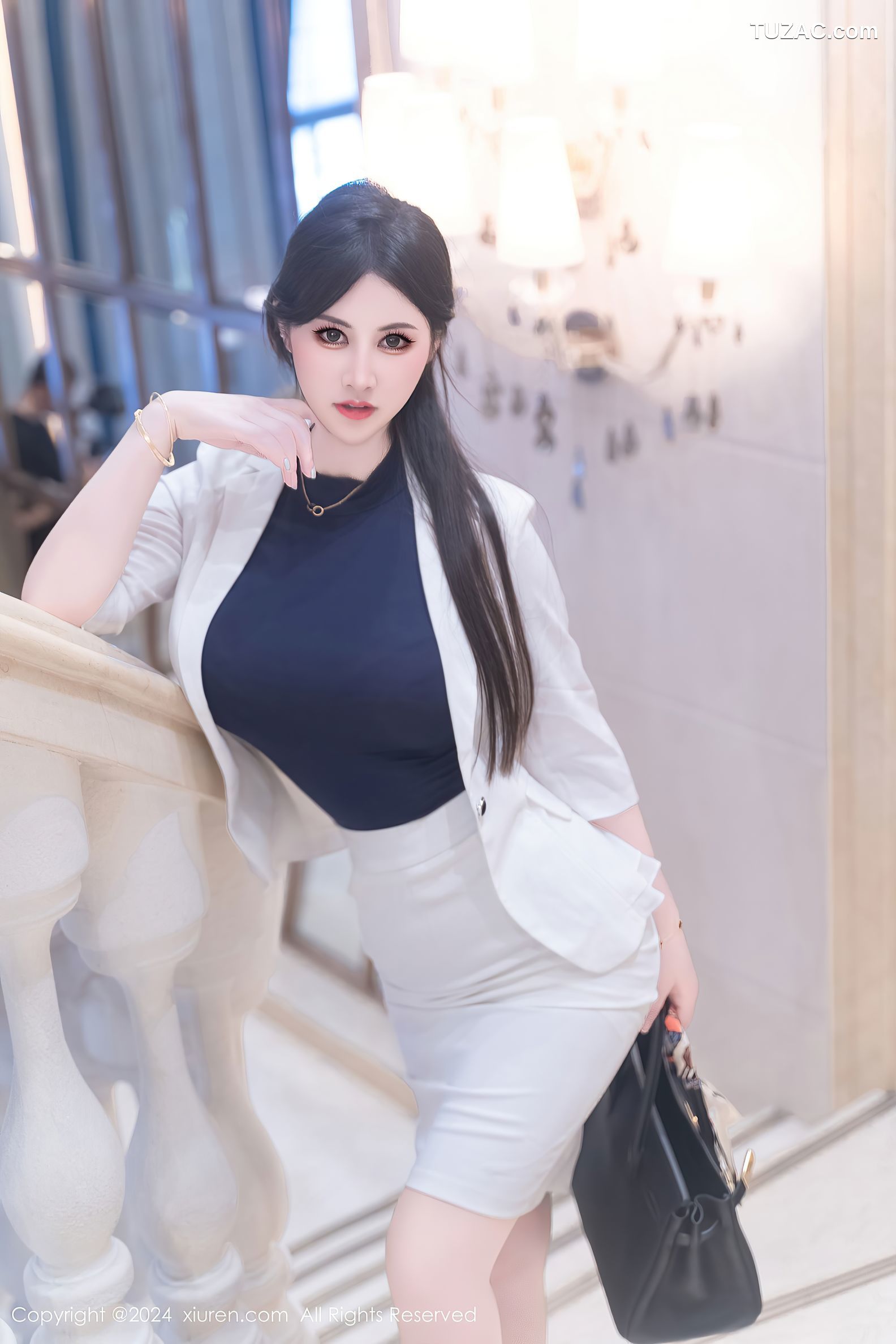 XiuRen秀人网-9319-诗诗kiki-OL白色裙装红色内衣肉丝-2024.10.21