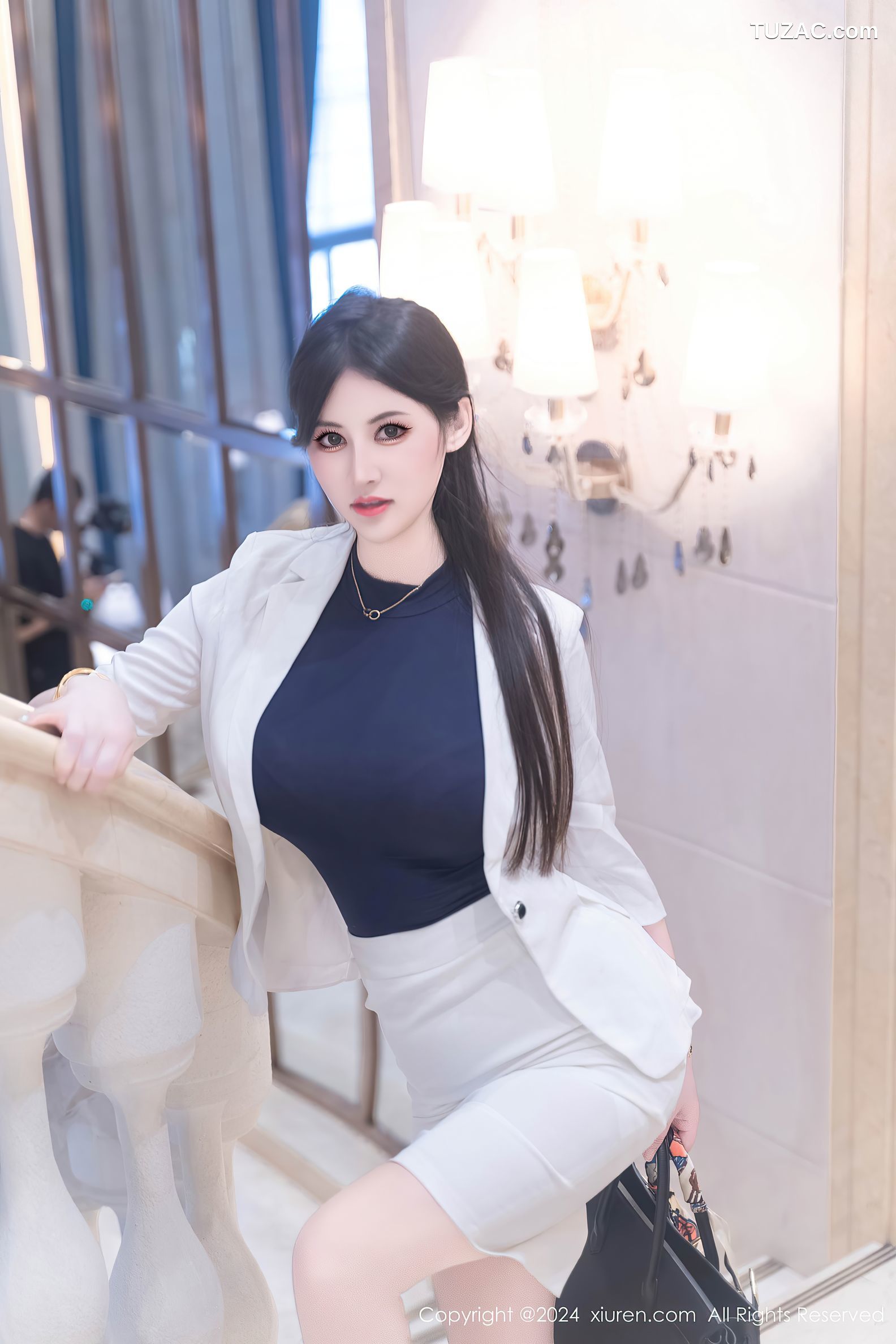 XiuRen秀人网-9319-诗诗kiki-OL白色裙装红色内衣肉丝-2024.10.21