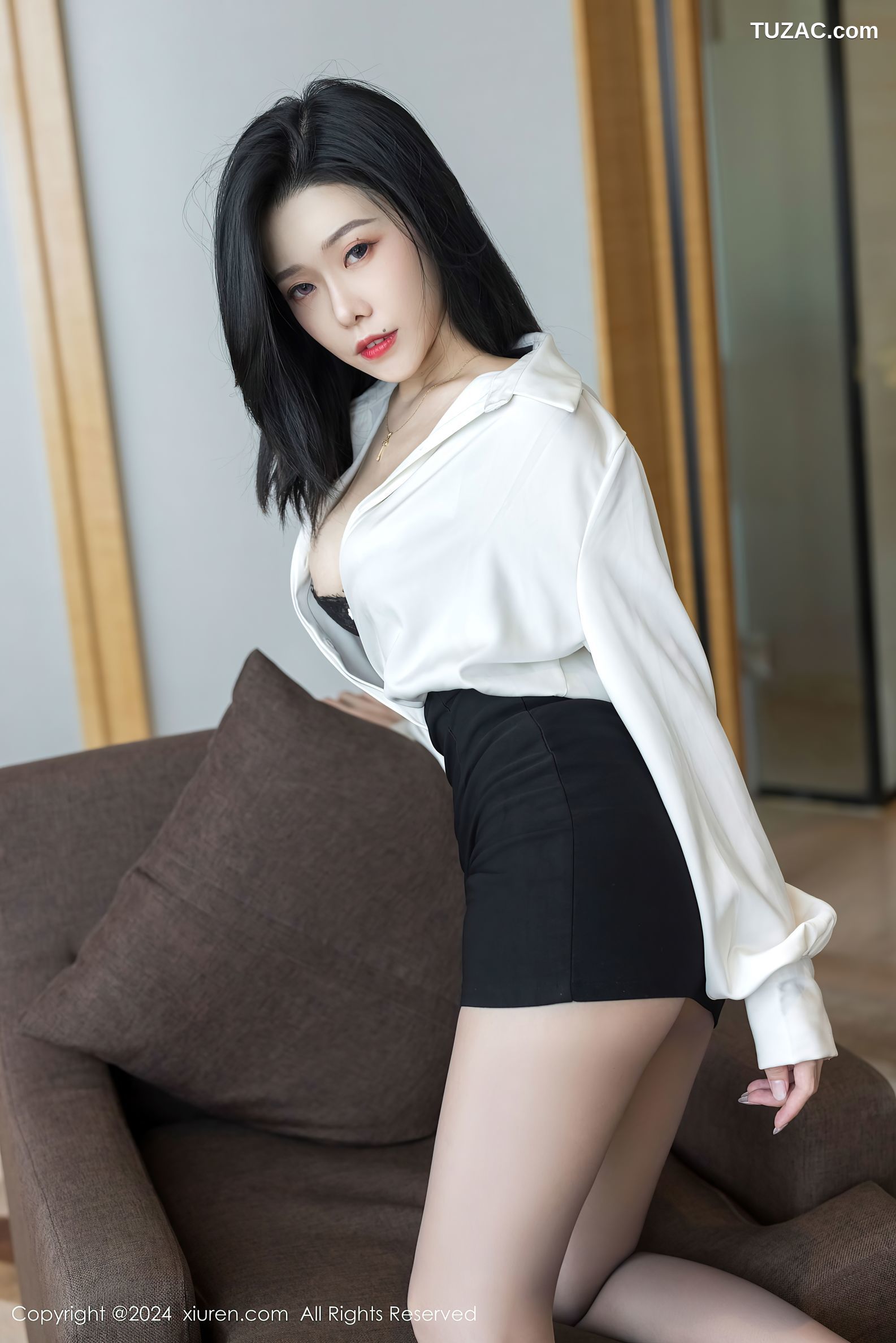 XiuRen秀人网-9329-luvian本能-OL白衬衫黑短裙黑蕾丝内衣-2024.10.23