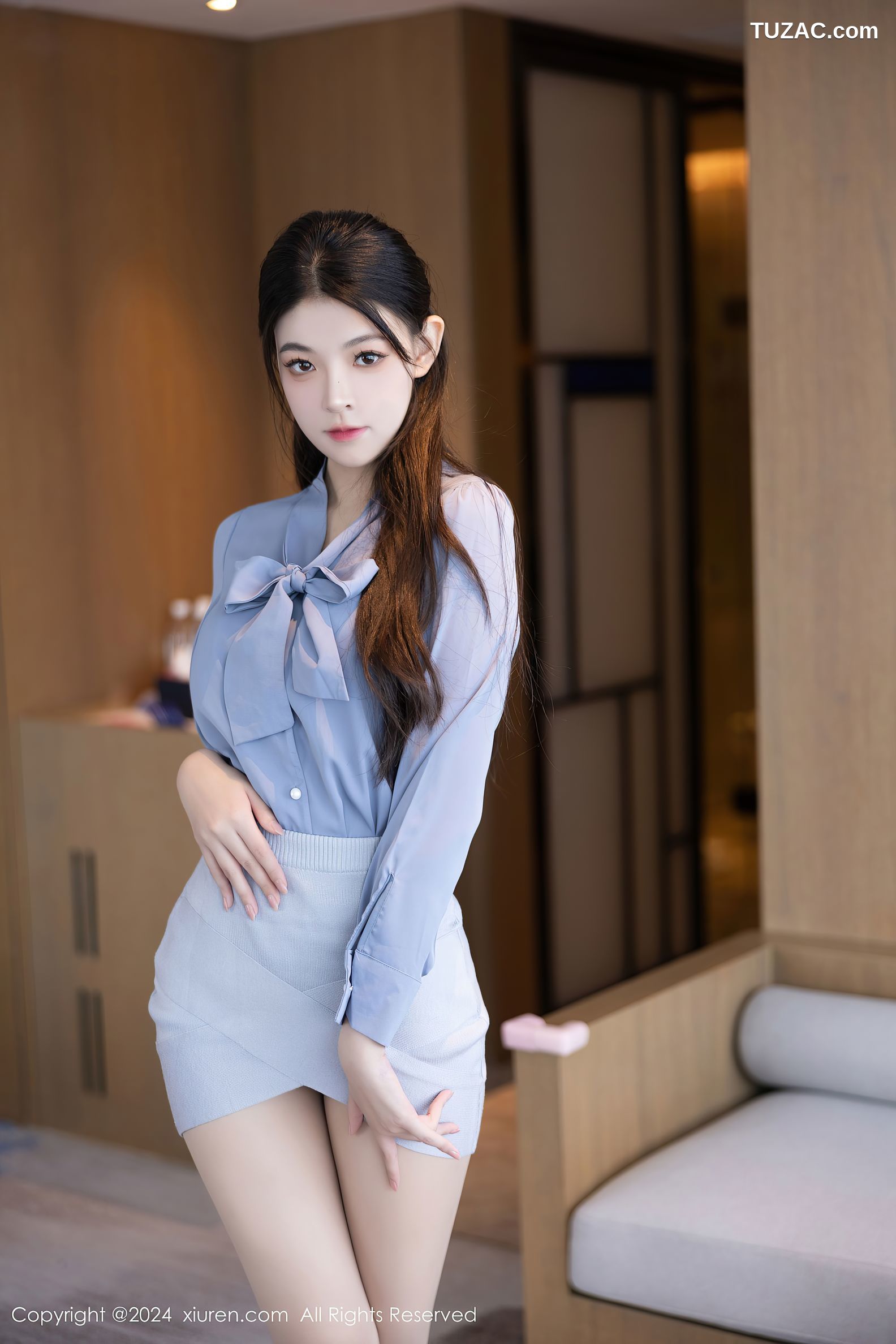 XiuRen秀人网-9333-初梦瑶-灰蓝衬衫灰短裙灰色内衣-2024.10.23